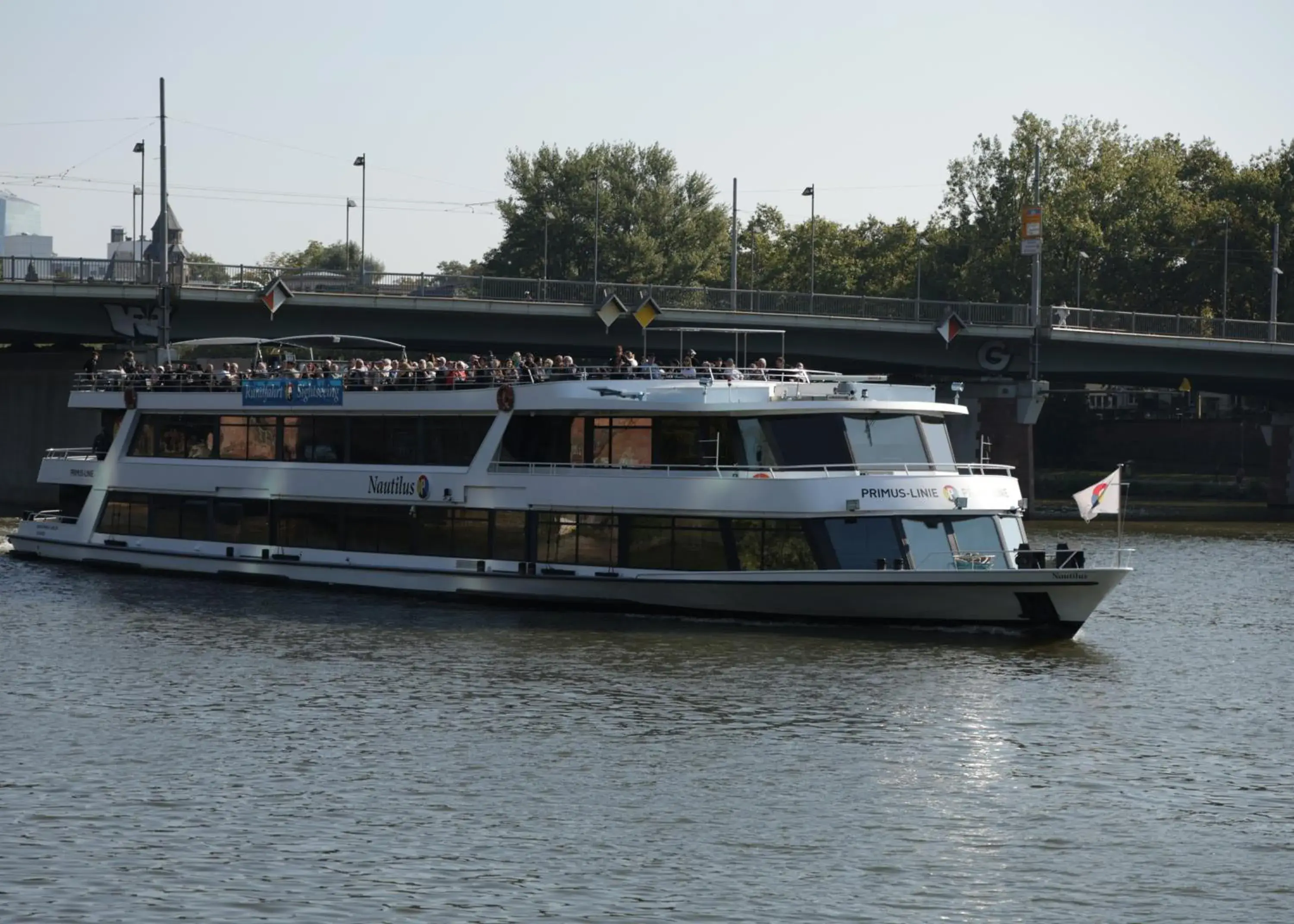 View (from property/room) in ibis Frankfurt Centrum View (from property/room) in ibis Frankfurt Centrum
