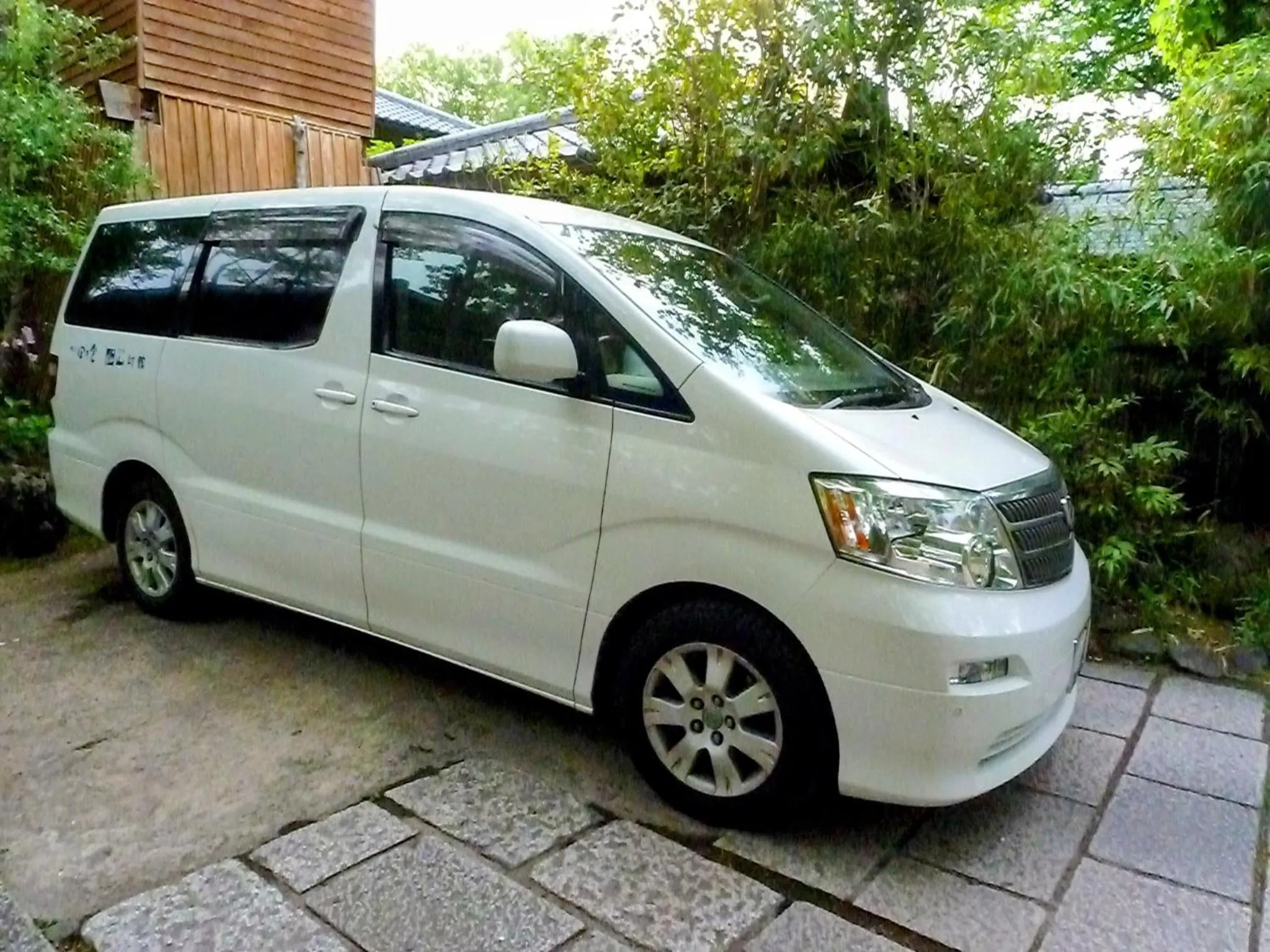 shuttle in Yufuin Santoukan