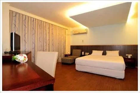 Photo of the whole room, Bed in Airai Water Paradise Hotel & Spa