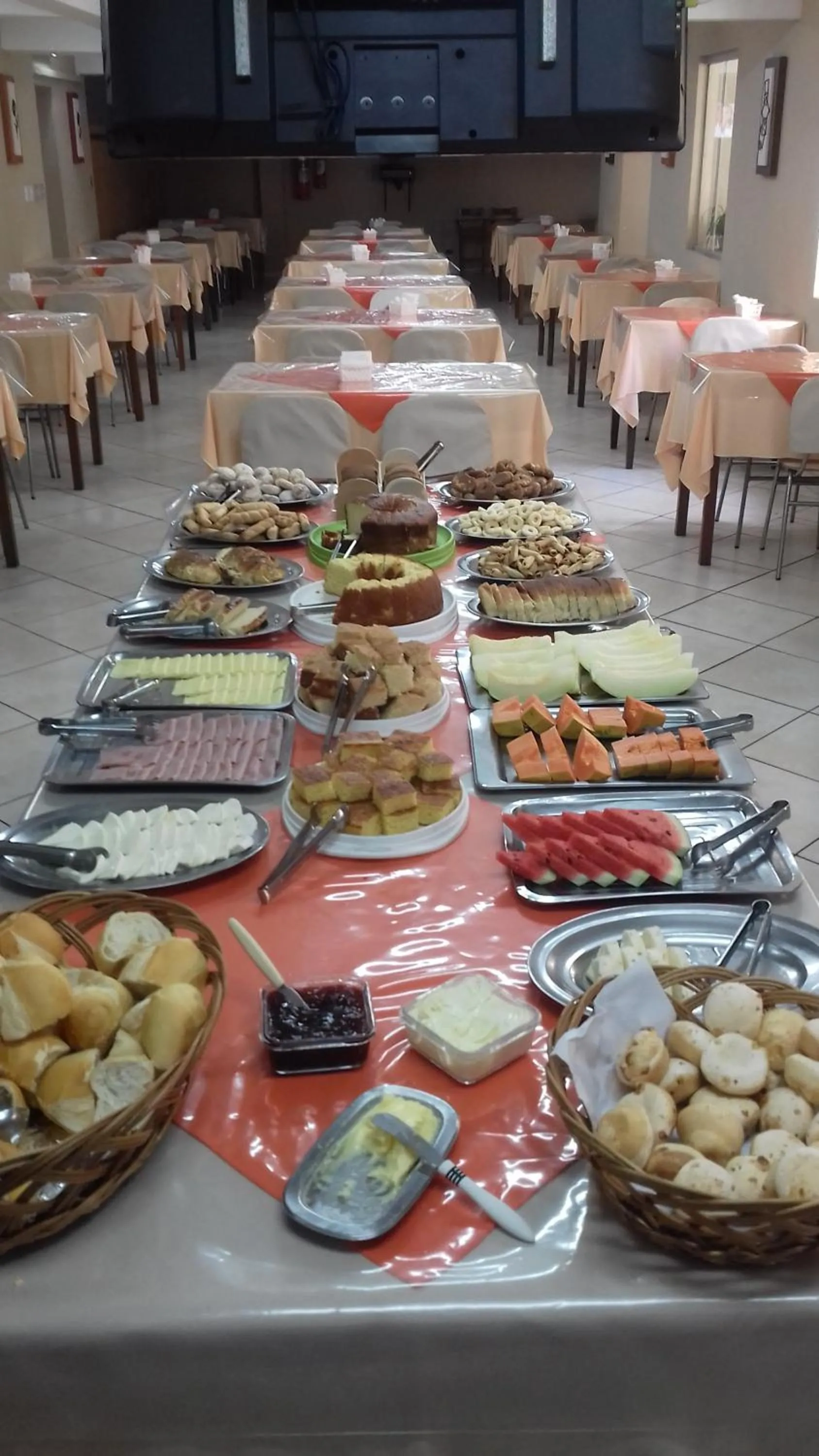 Breakfast in Hotel Modelo