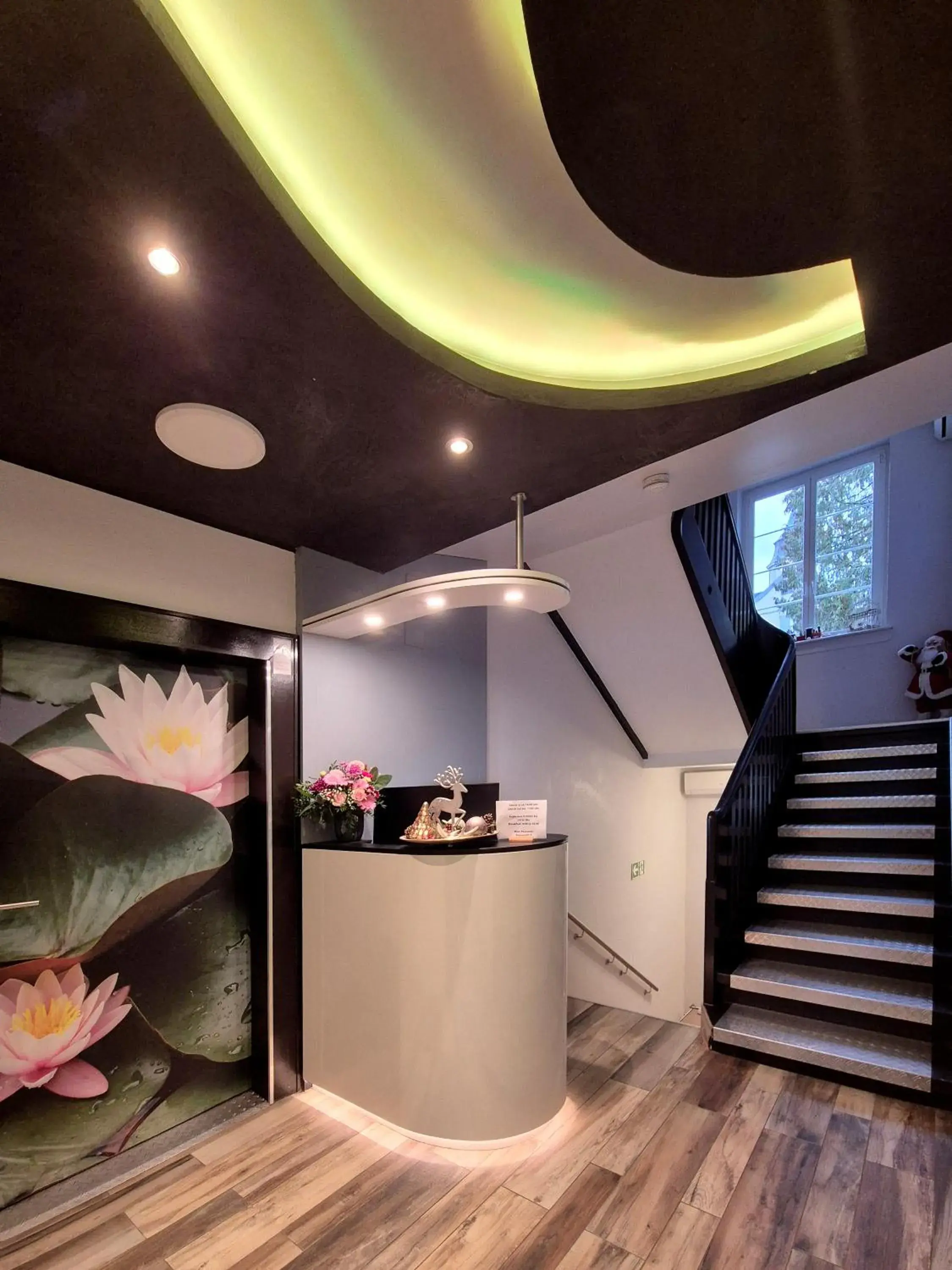 Lobby or reception in Hotel Mäuerle Lobby or reception in Hotel Mäuerle