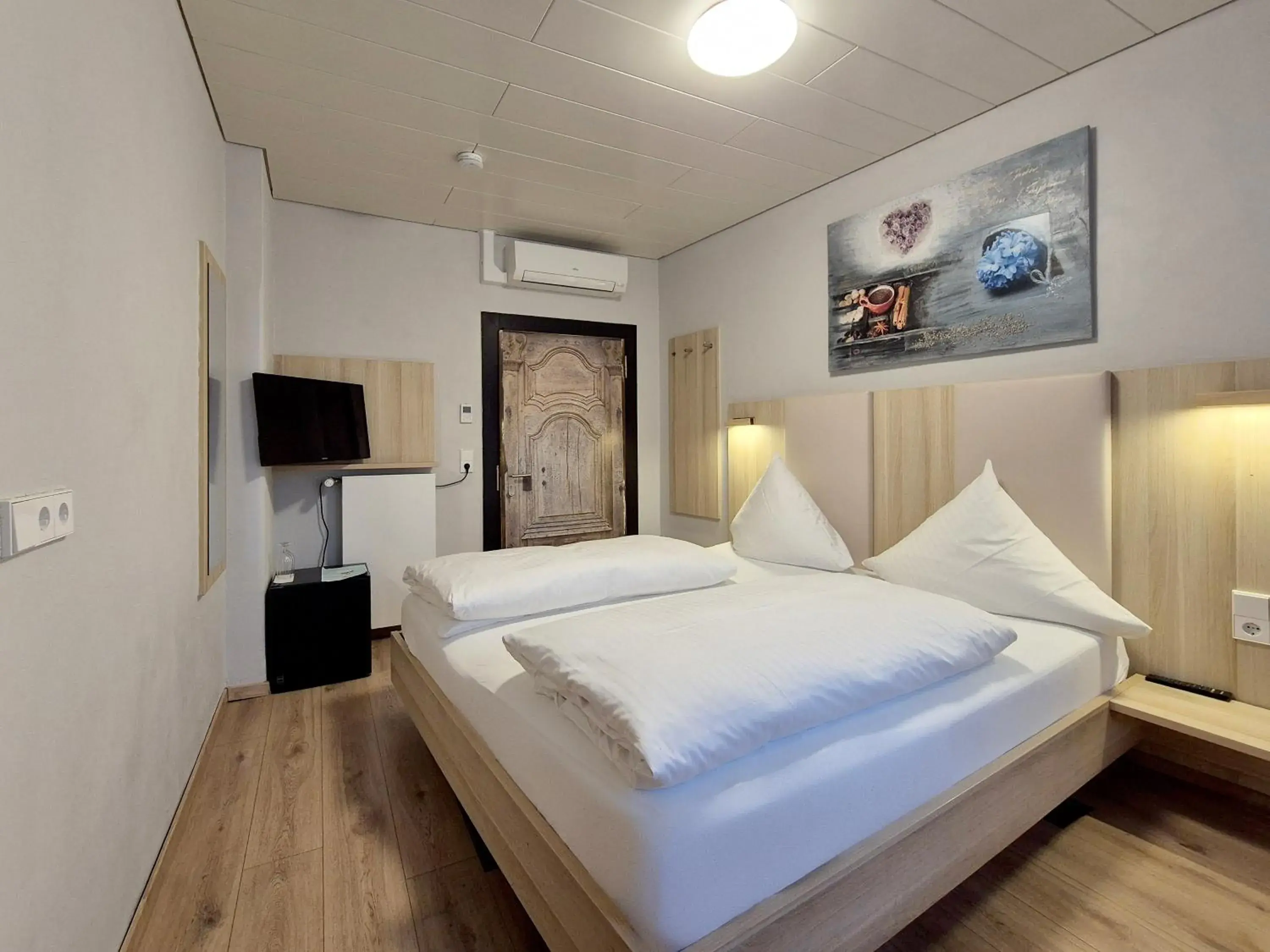 Bed in Hotel Mäuerle Bed in Hotel Mäuerle