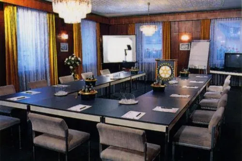 Business facilities in Hotel Strauss