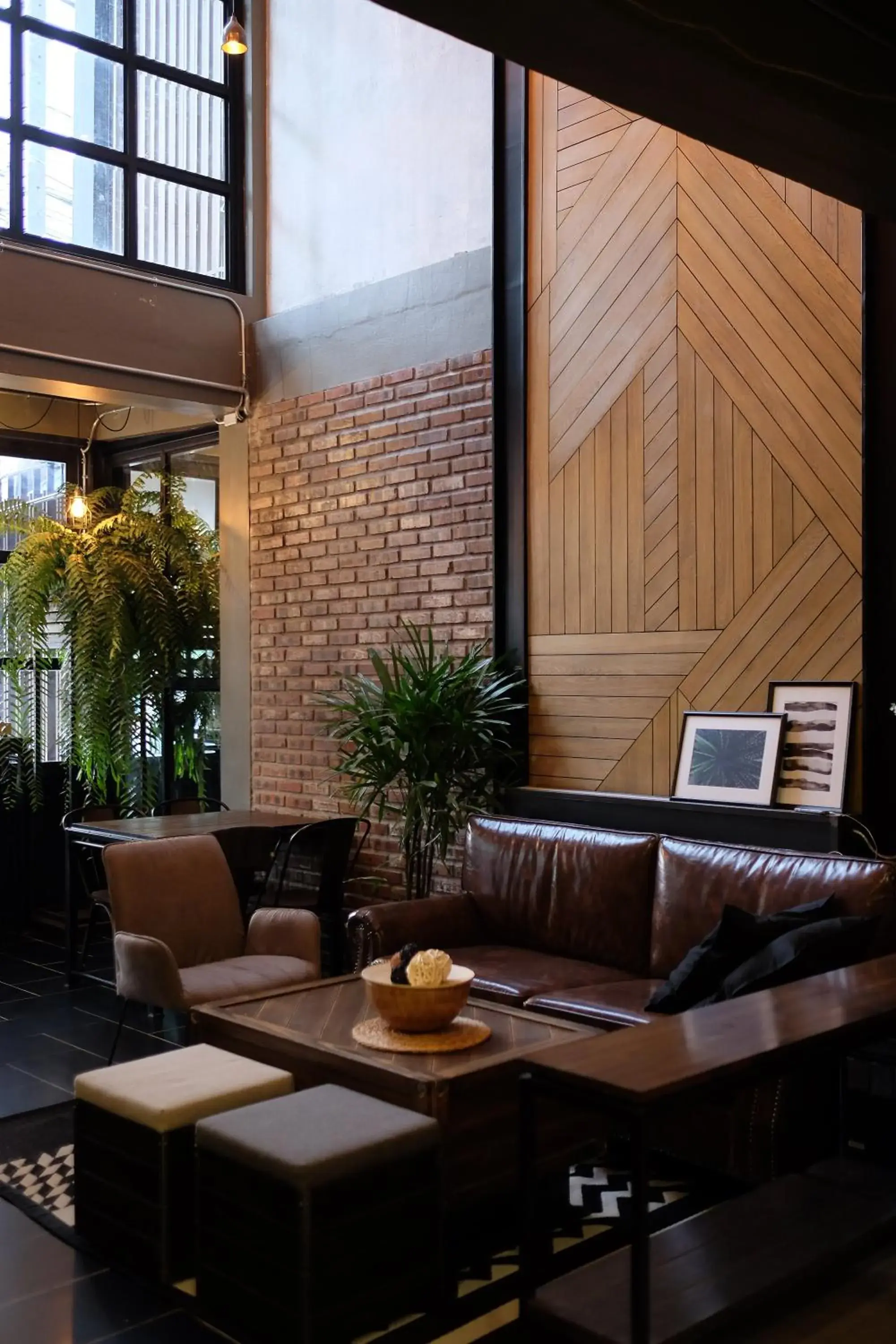 Restaurant/places to eat in Sailomyen Hostel Restaurant/places to eat in Sailomyen Hostel