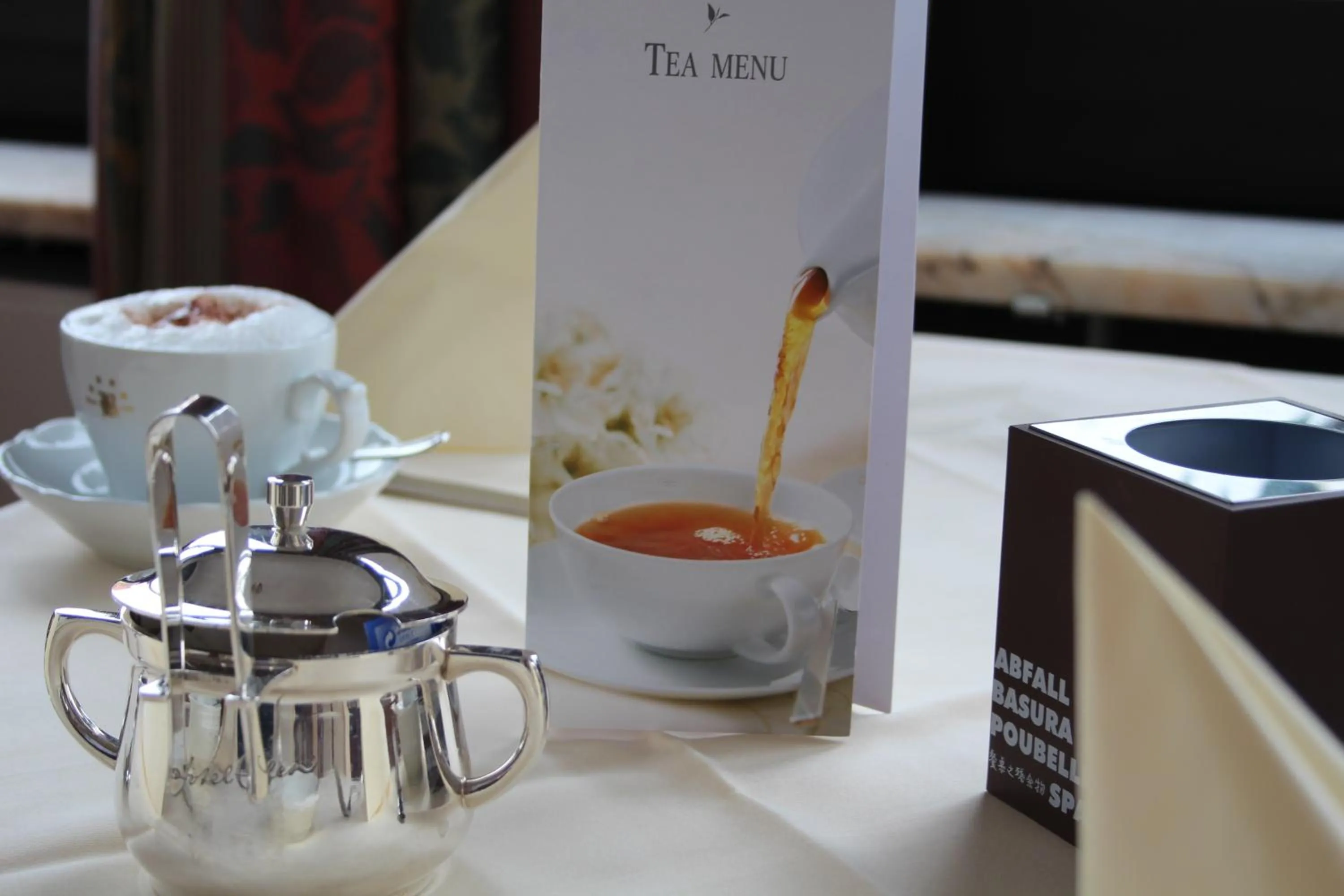 Restaurant/places to eat in Eden-Hotel