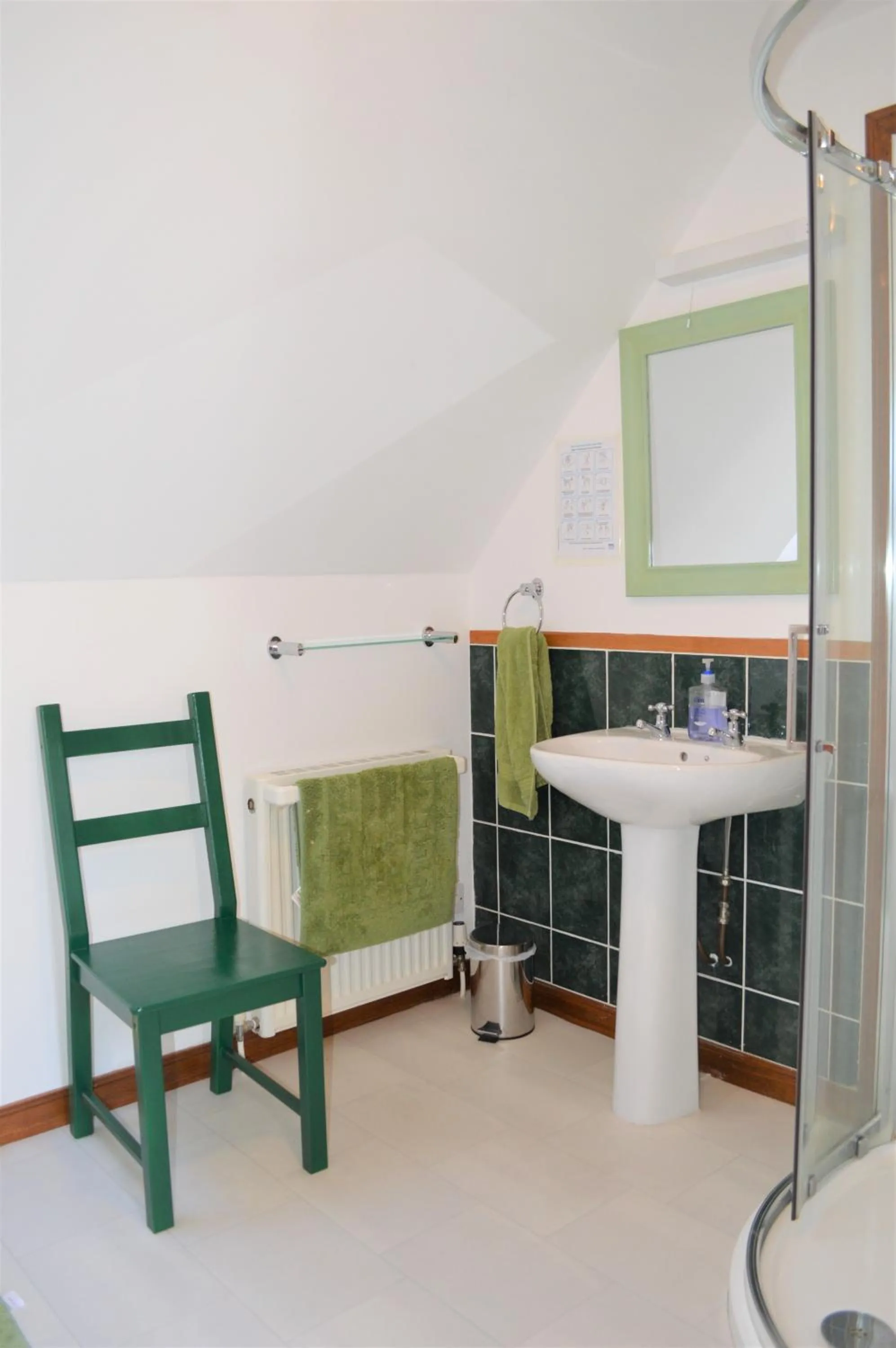 Bathroom in Auburn Cottage