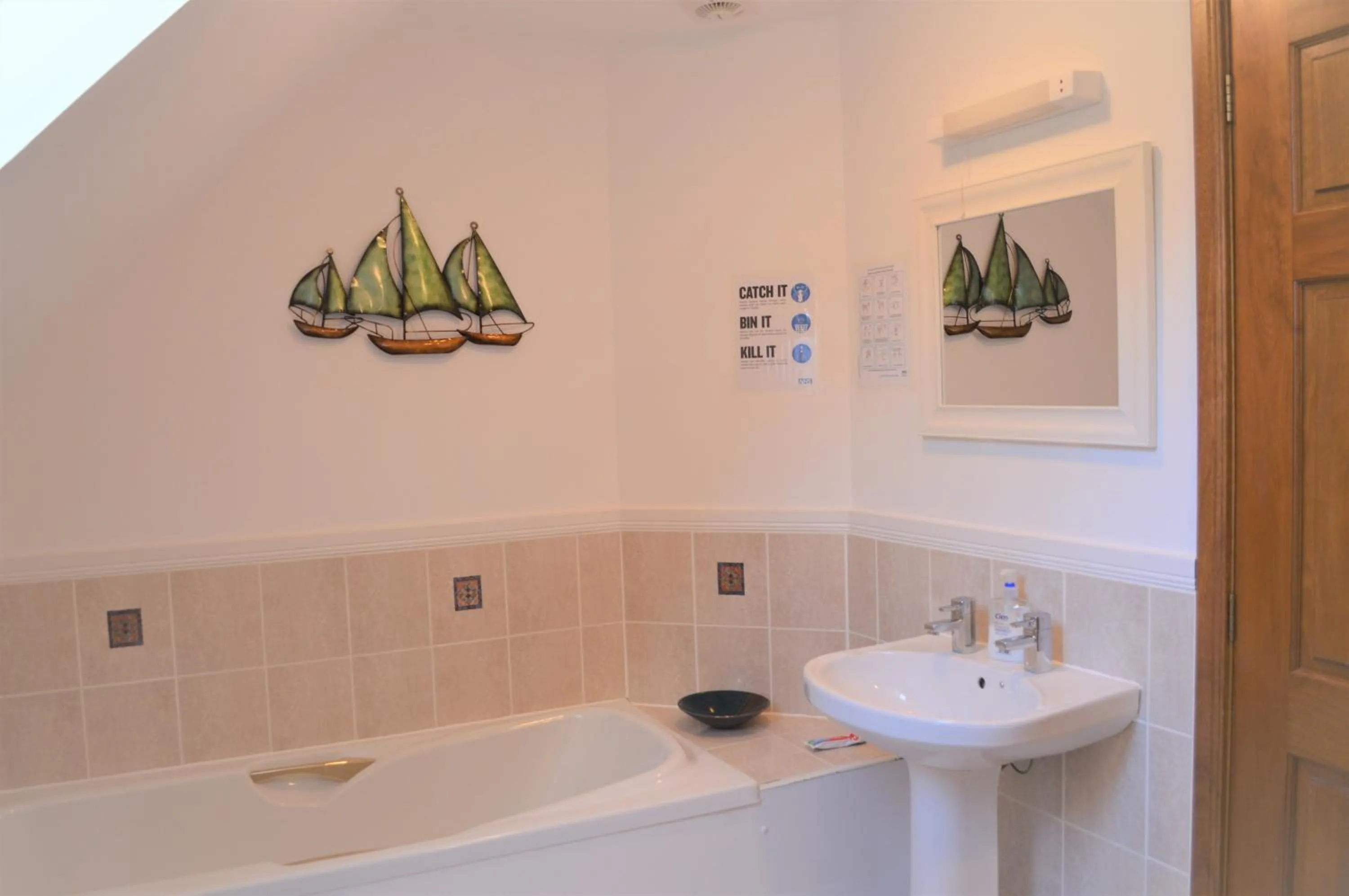 Bathroom in Auburn Cottage