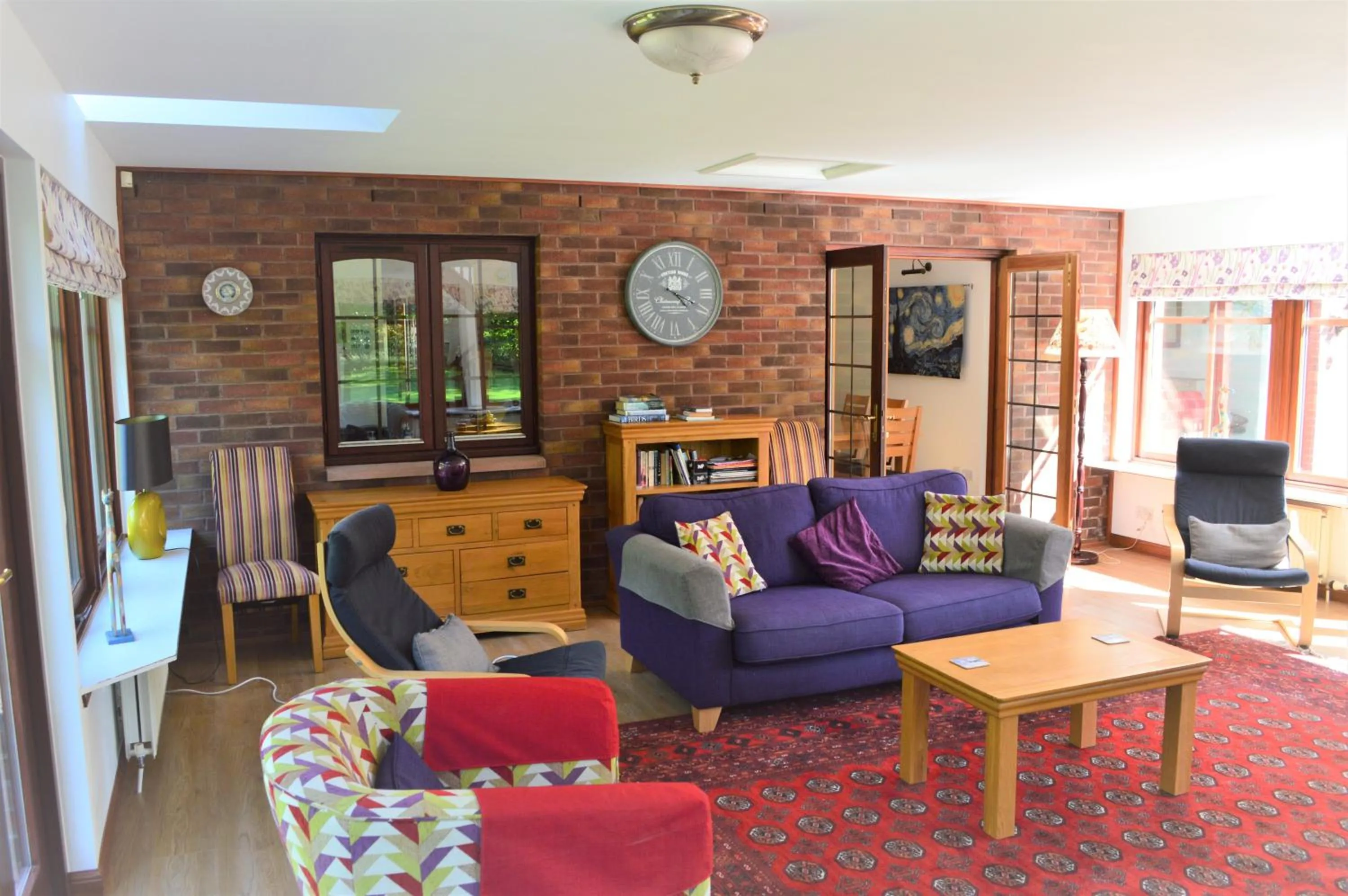 Living room in Auburn Cottage