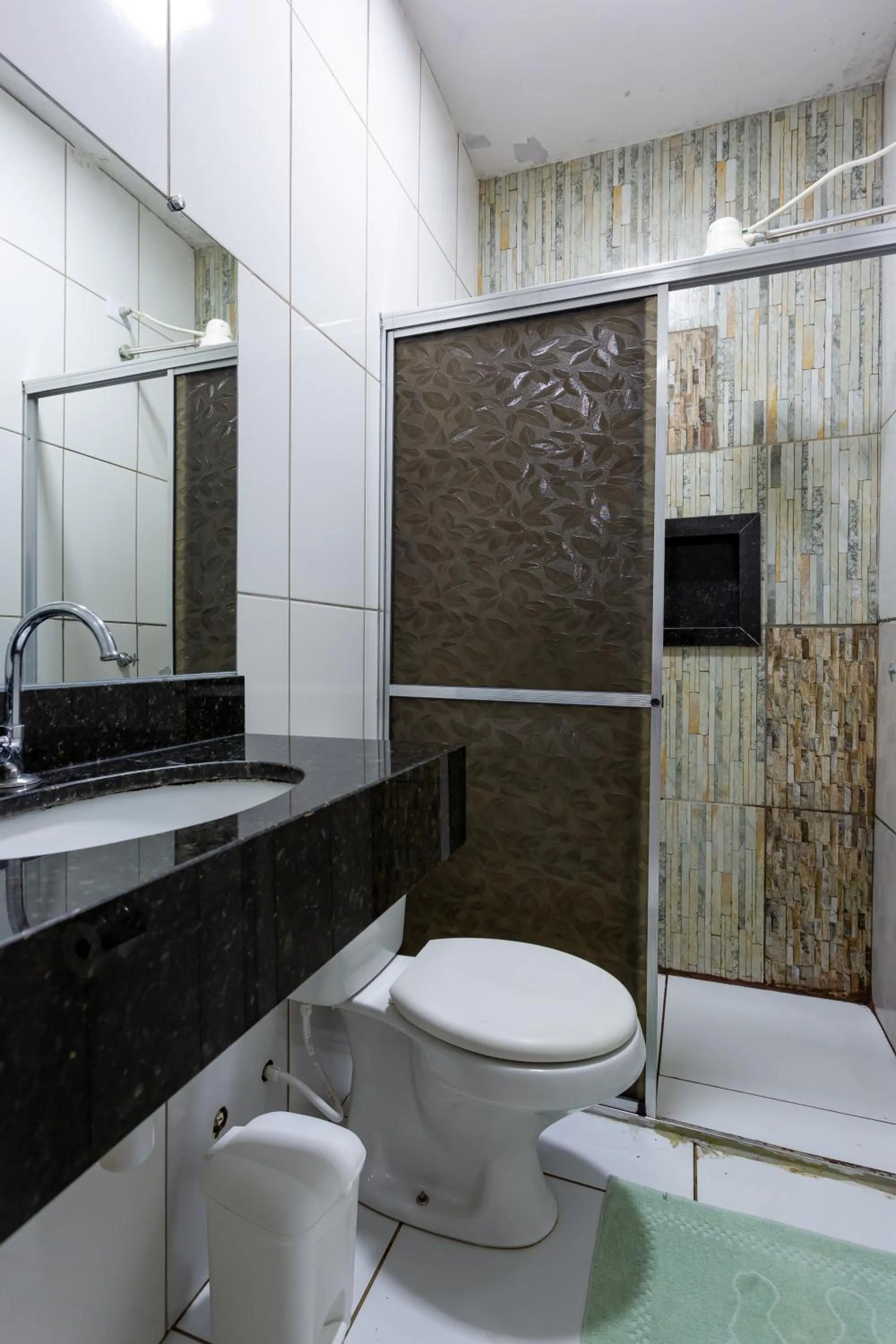 Bathroom in POUSADA SALOME