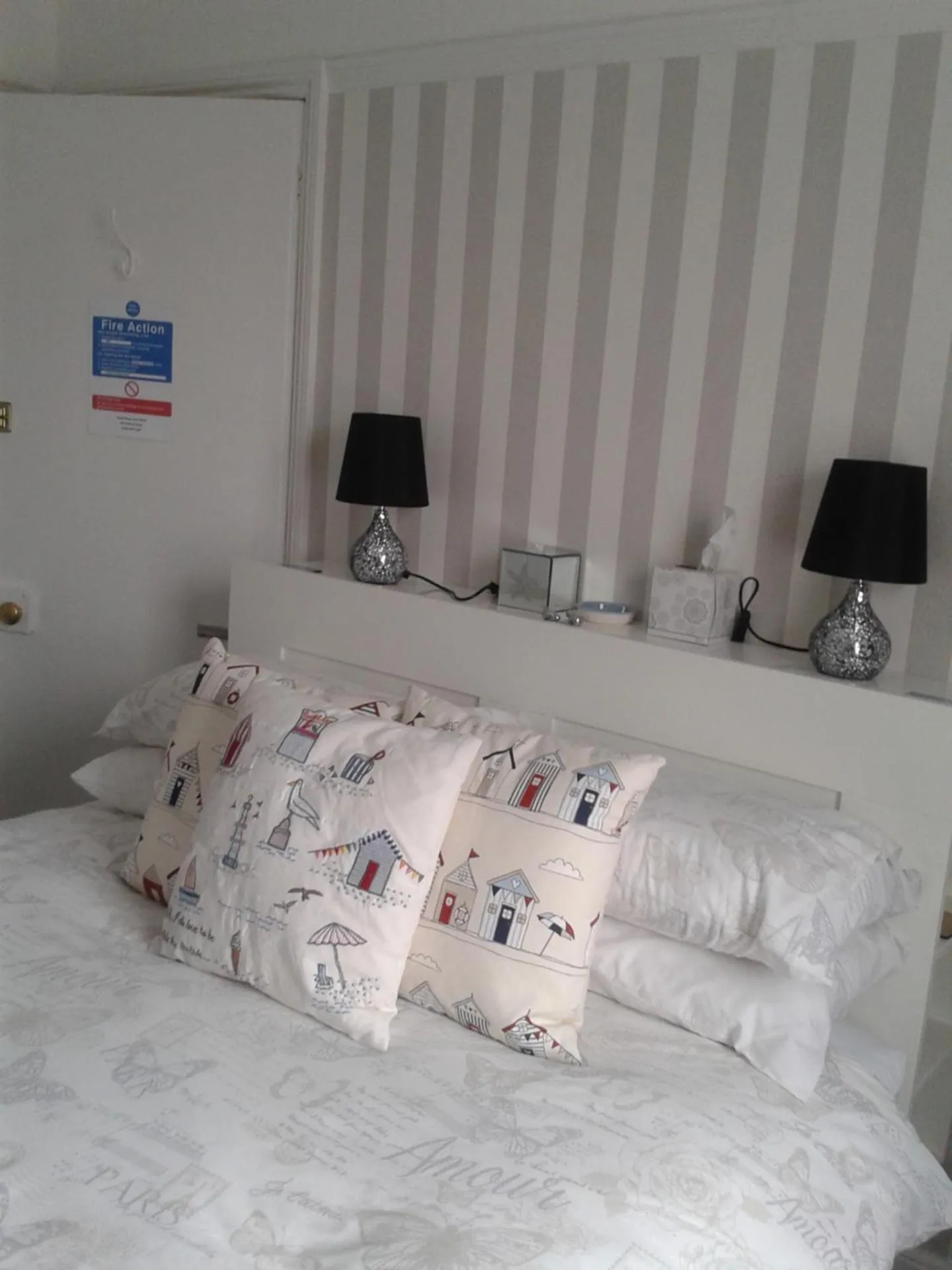 Bed in South Rising Guest House