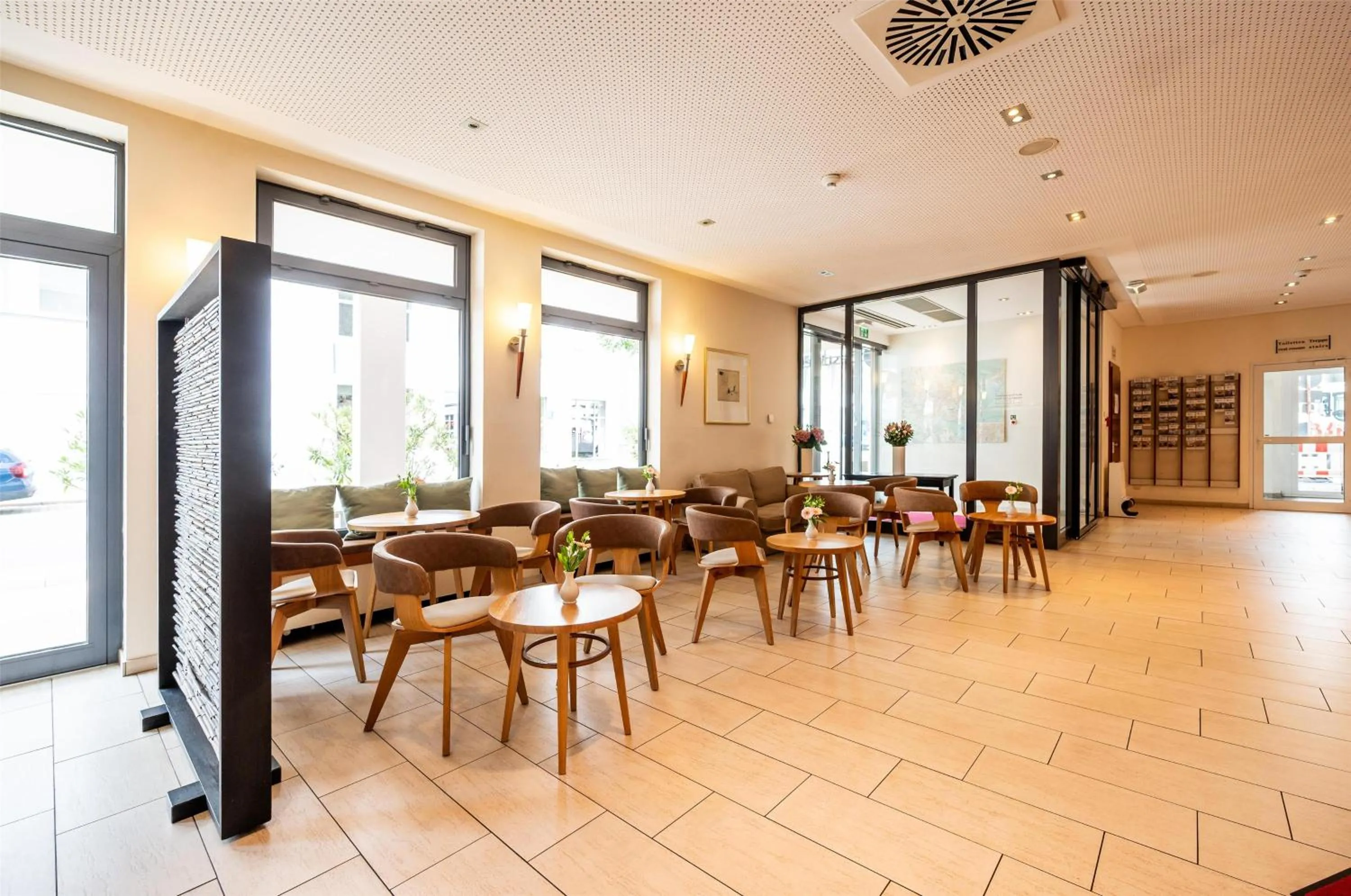 Lobby or reception in Best Western Hotel Nürnberg City West
