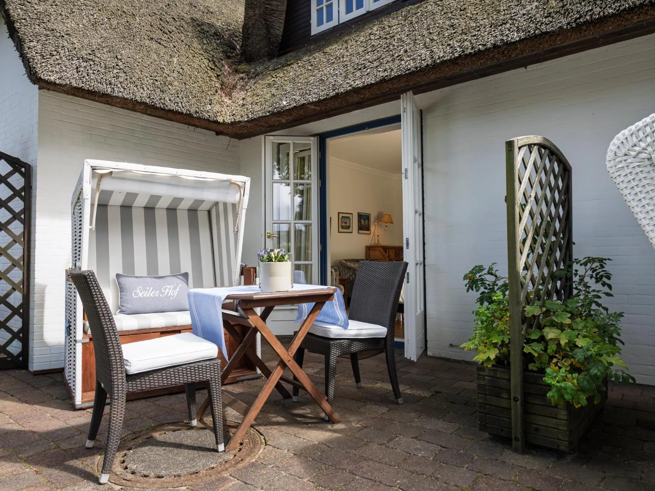 Photo of the whole room in Boutiquehotel Seiler Hof Keitum