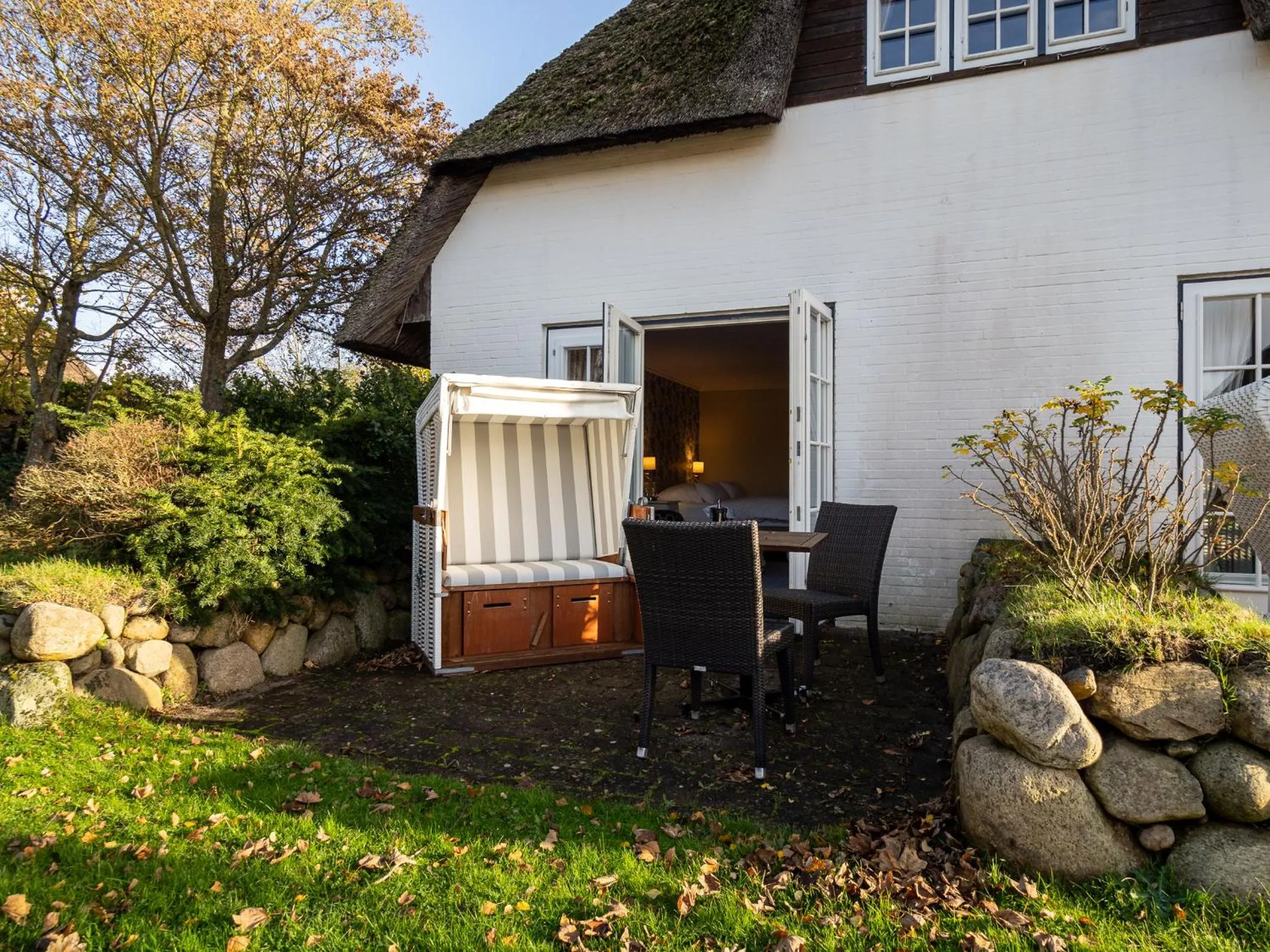 Garden view in Boutiquehotel Seiler Hof Keitum