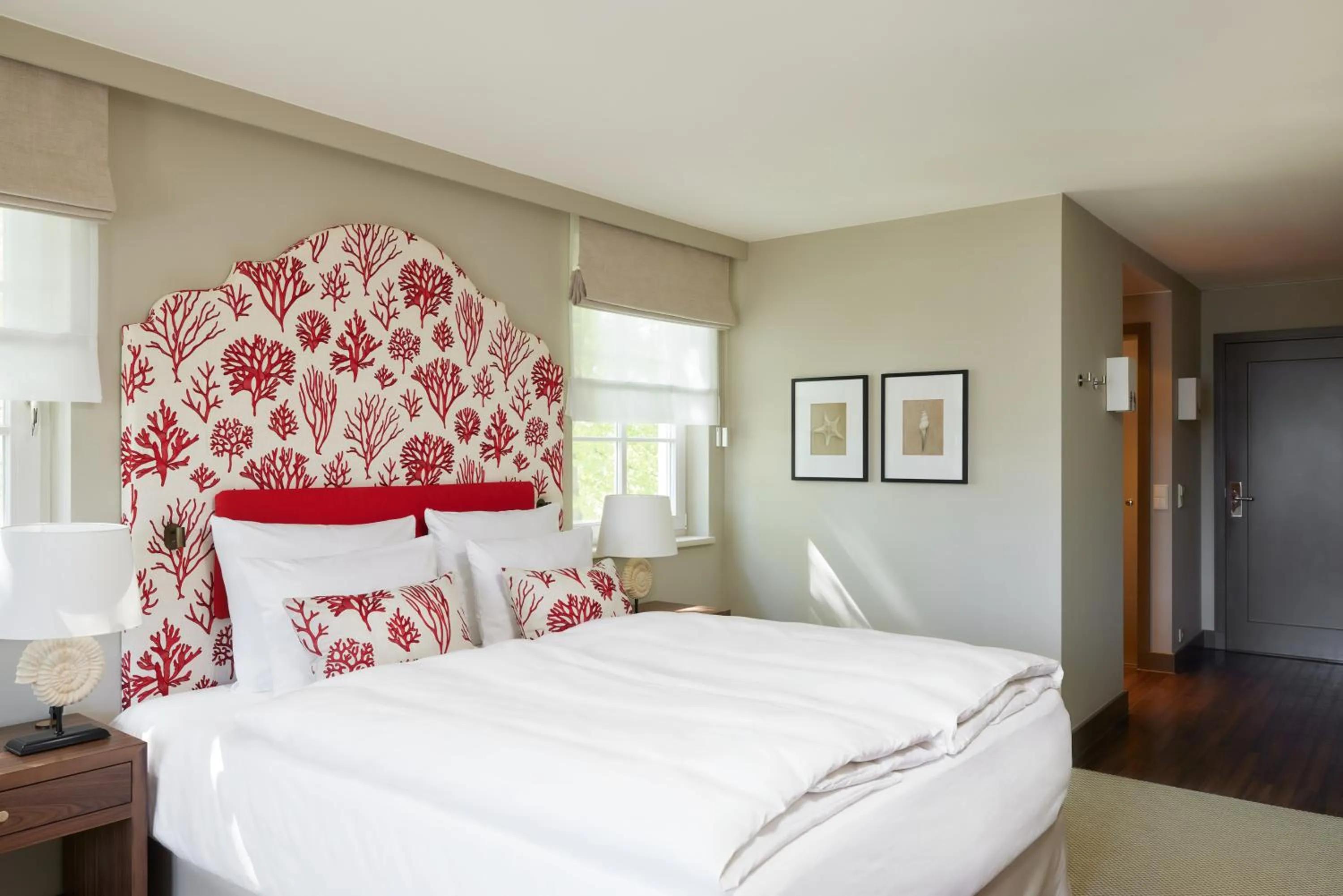 Bedroom, Bed in Strandhotel Zingst