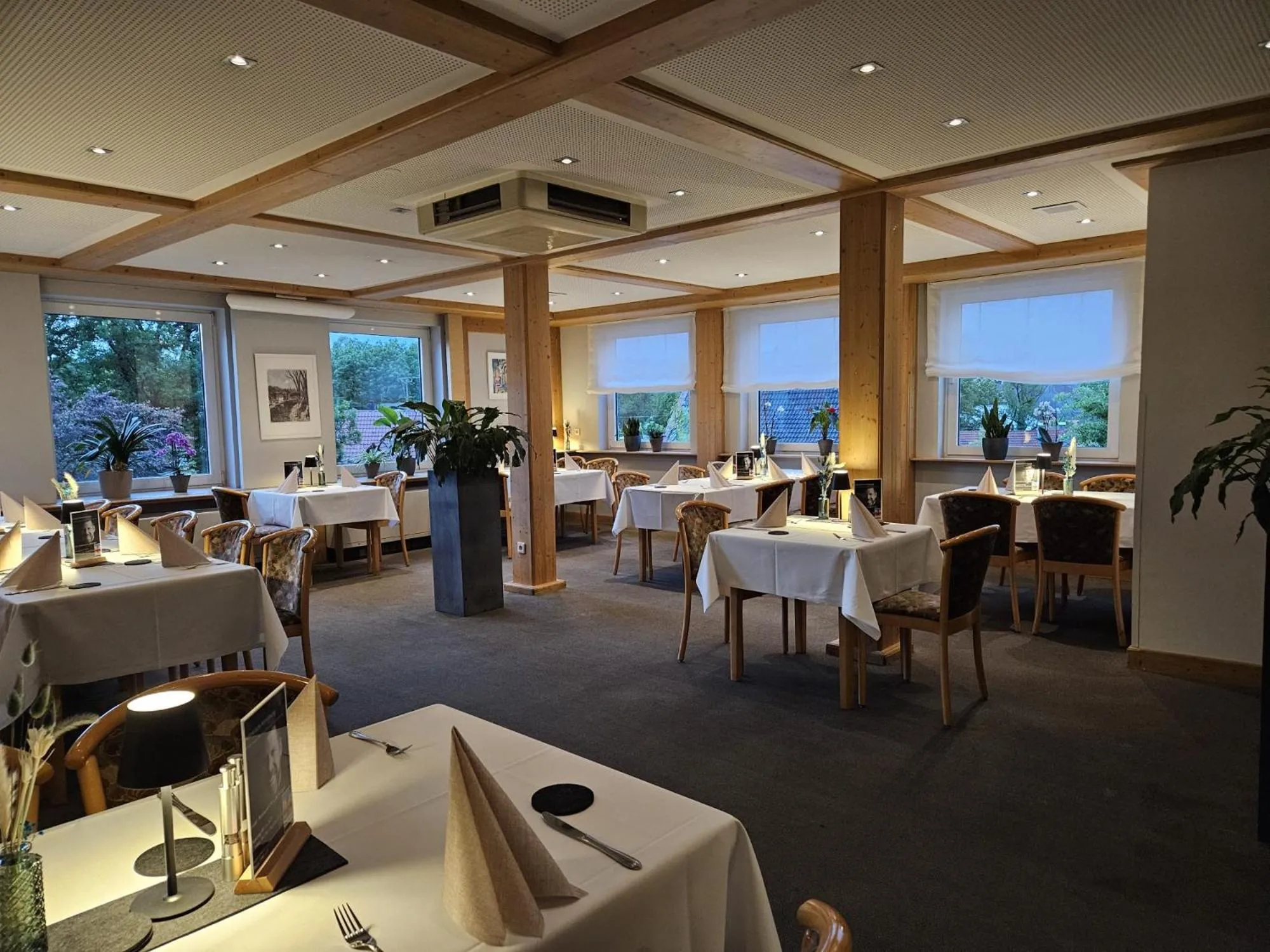 Restaurant/places to eat in Hotel Hirt