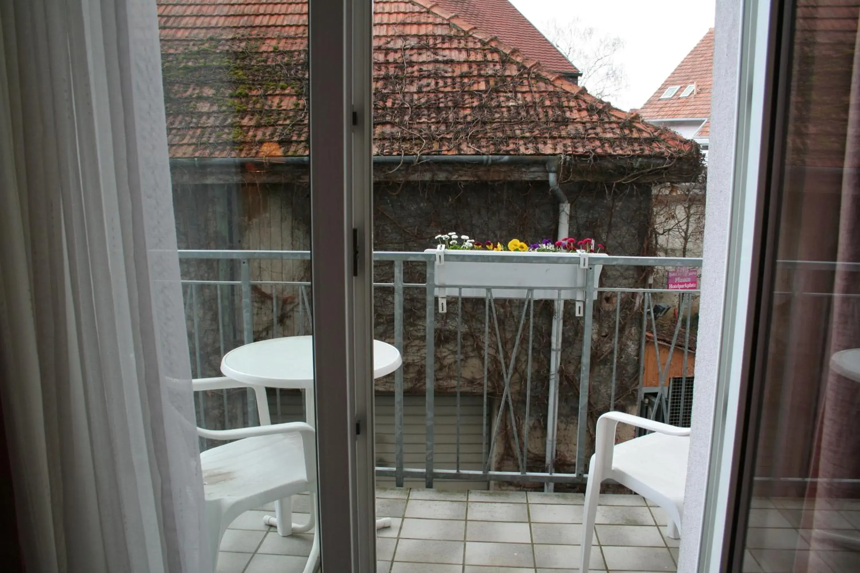 Comfort Double Room in TIPTOP Hotel Garni Pfauen Comfort Double Room in TIPTOP Hotel Garni Pfauen