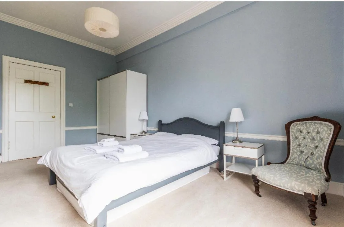 Bed in New Town Apartment with Castle View