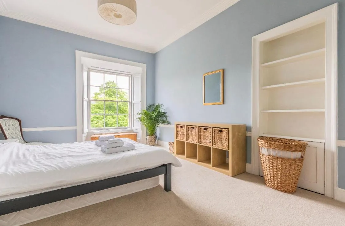 Bed in New Town Apartment with Castle View