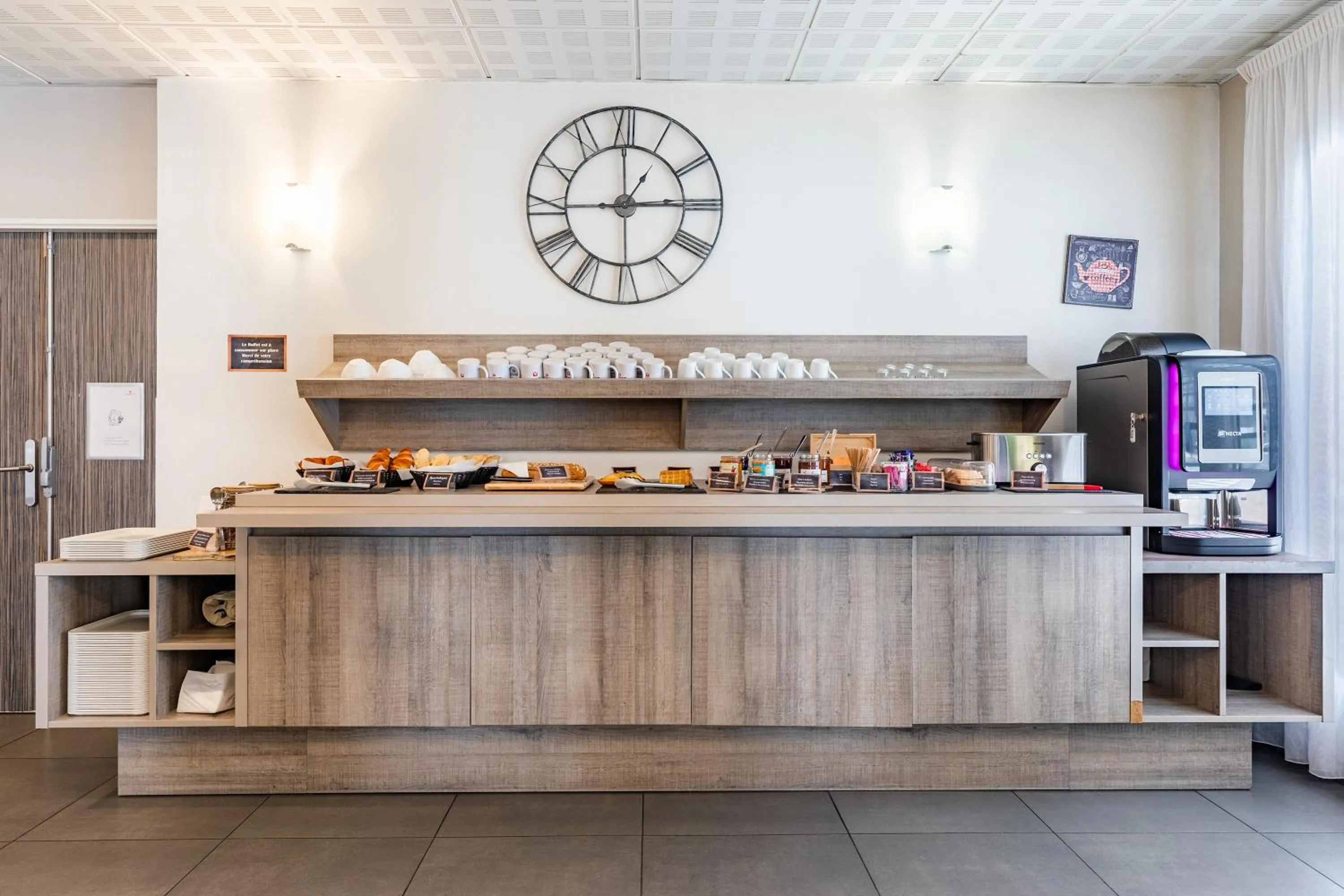 Breakfast in Appart'City Confort Perpignan Centre Gare