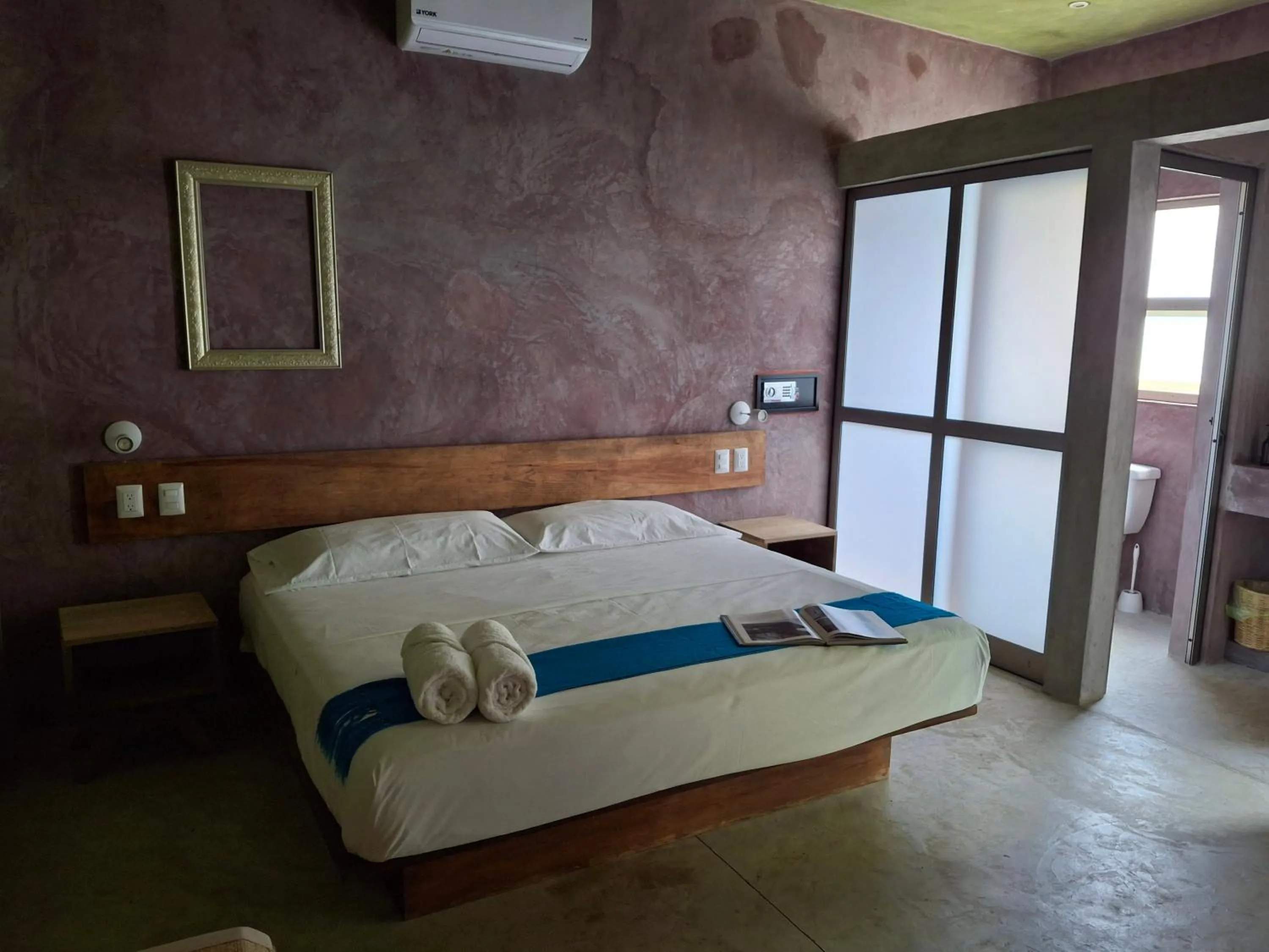 Bed in Hotel Pochote Mazunte