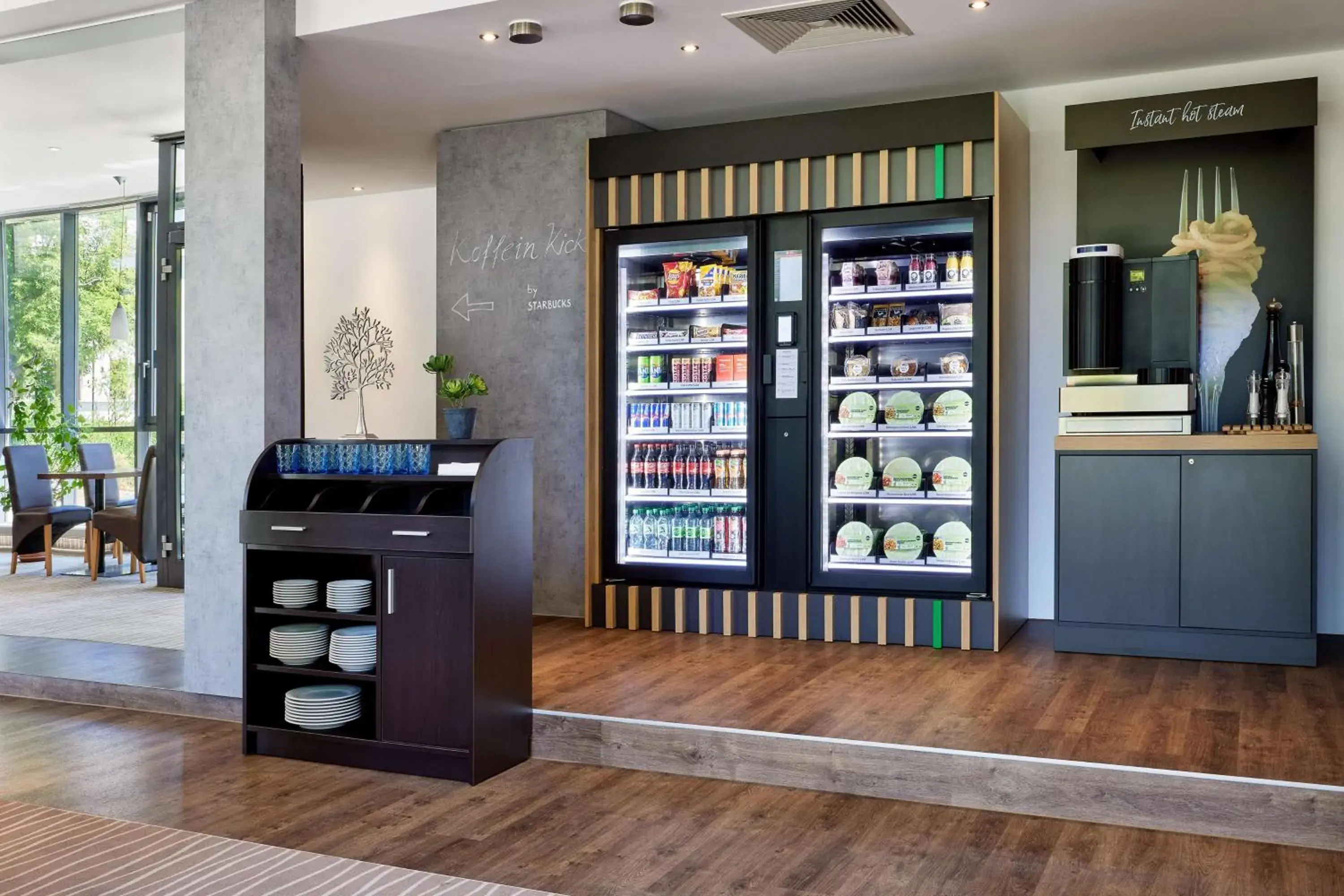 Lounge or bar in Best Western Macrander Hotel Dresden Lounge or bar in Best Western Macrander Hotel Dresden