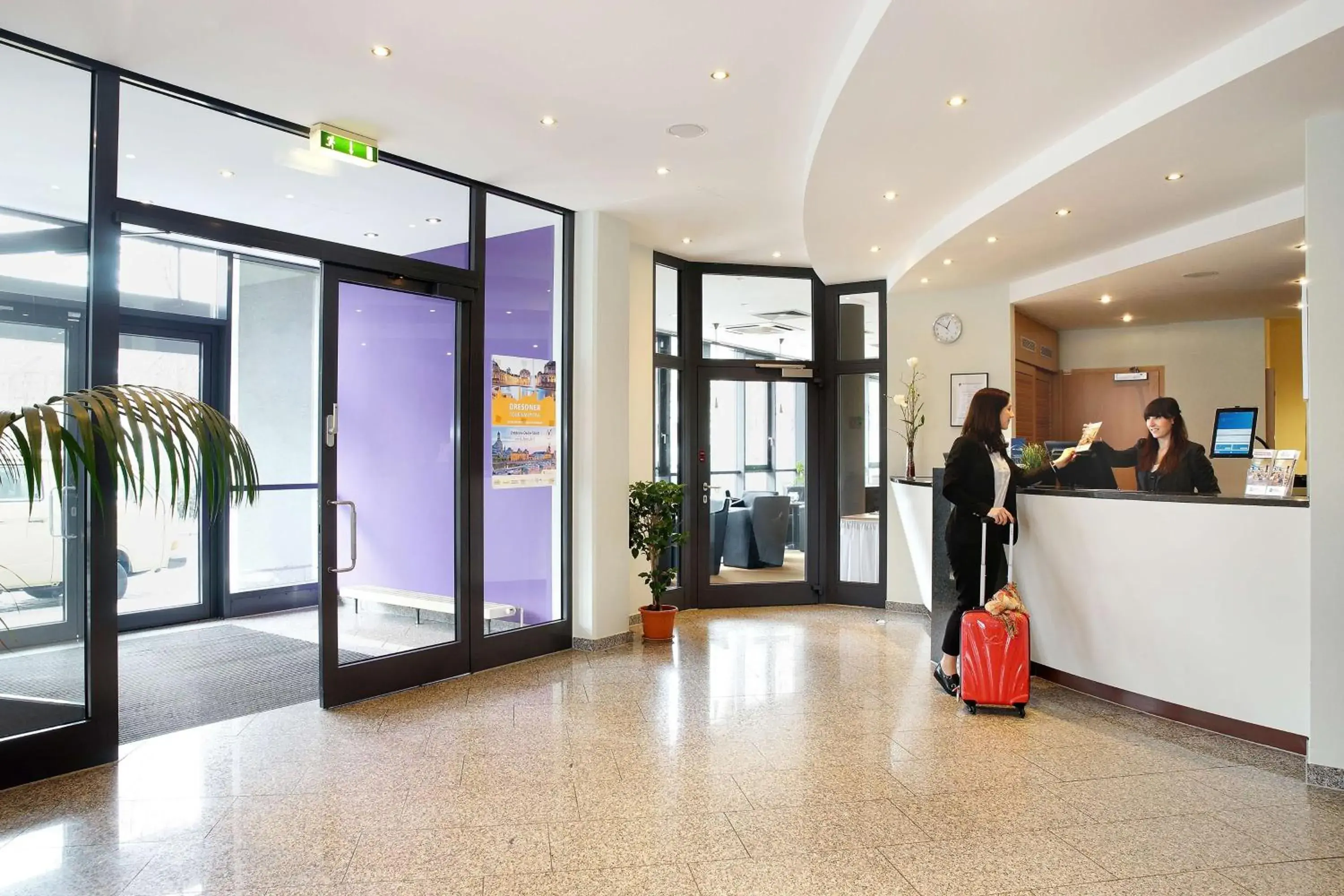 Lobby or reception in Best Western Macrander Hotel Dresden Lobby or reception in Best Western Macrander Hotel Dresden