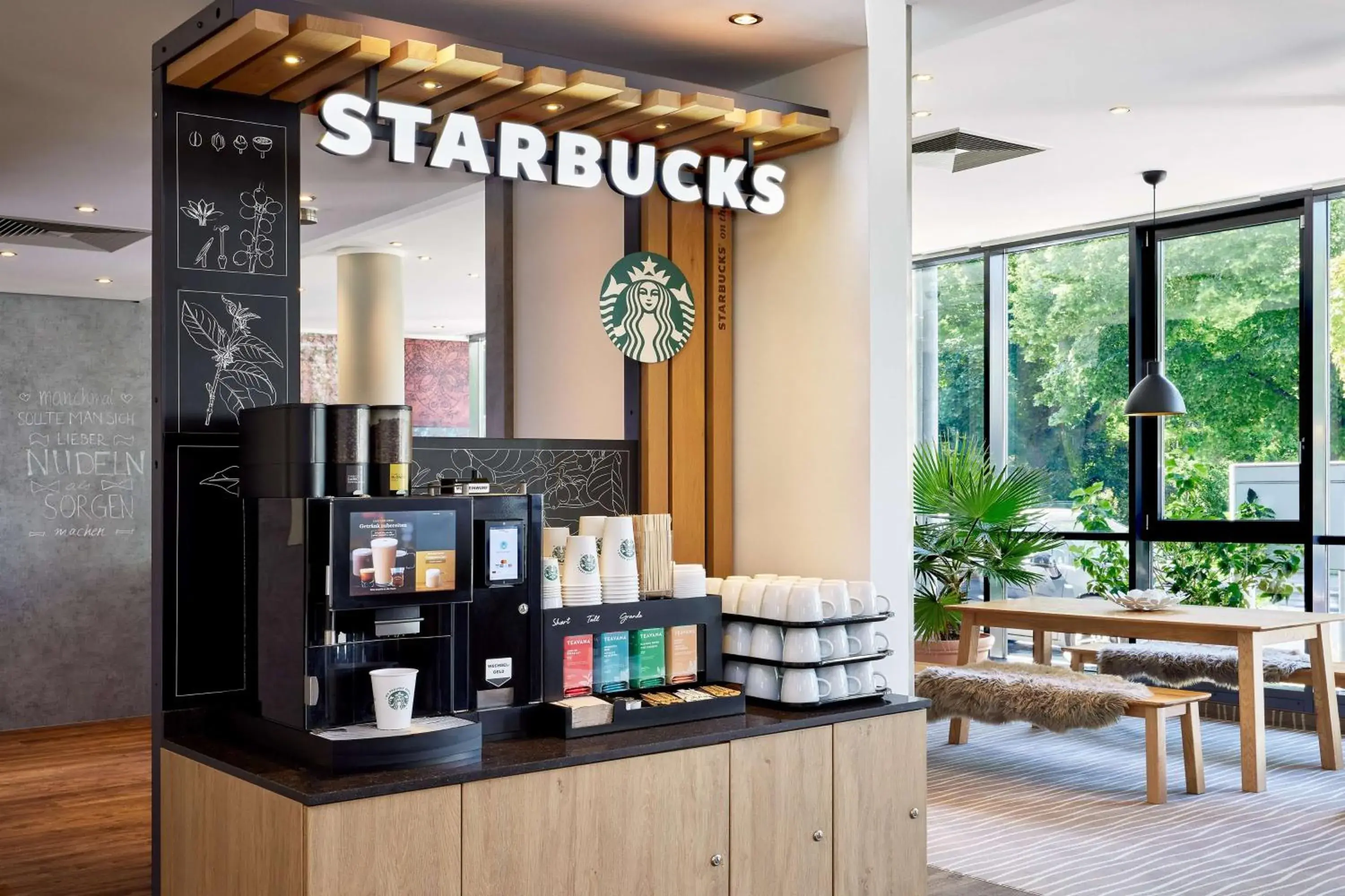 Lounge or bar in Best Western Macrander Hotel Dresden Lounge or bar in Best Western Macrander Hotel Dresden