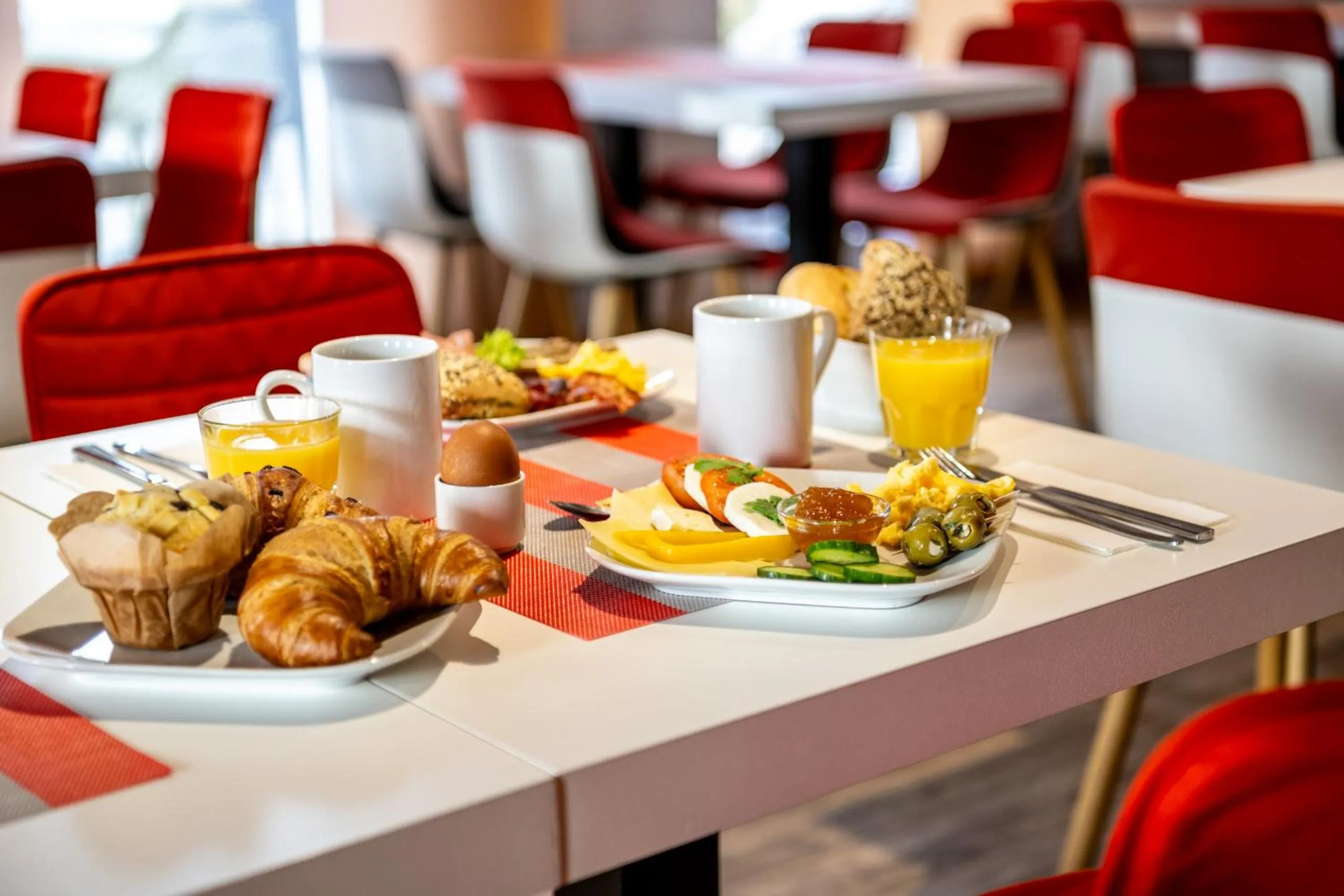 Breakfast in Serways Hotel Weiskirchen Nord