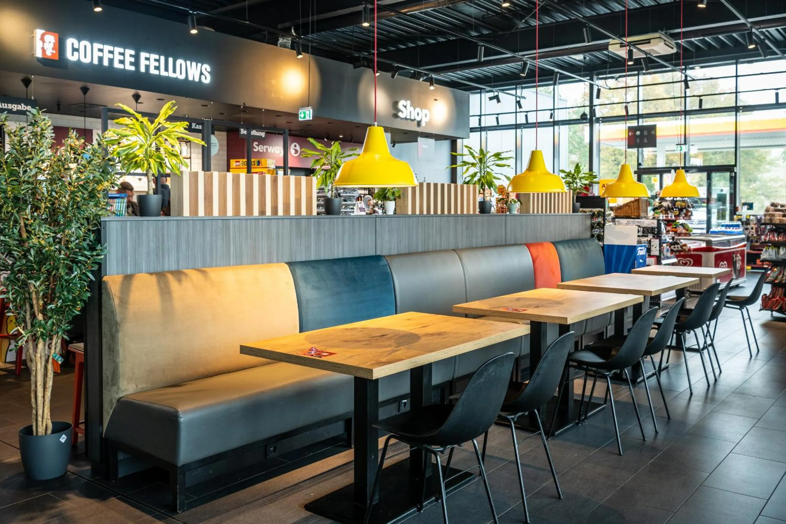 Restaurant/places to eat in Serways Hotel Weiskirchen Nord