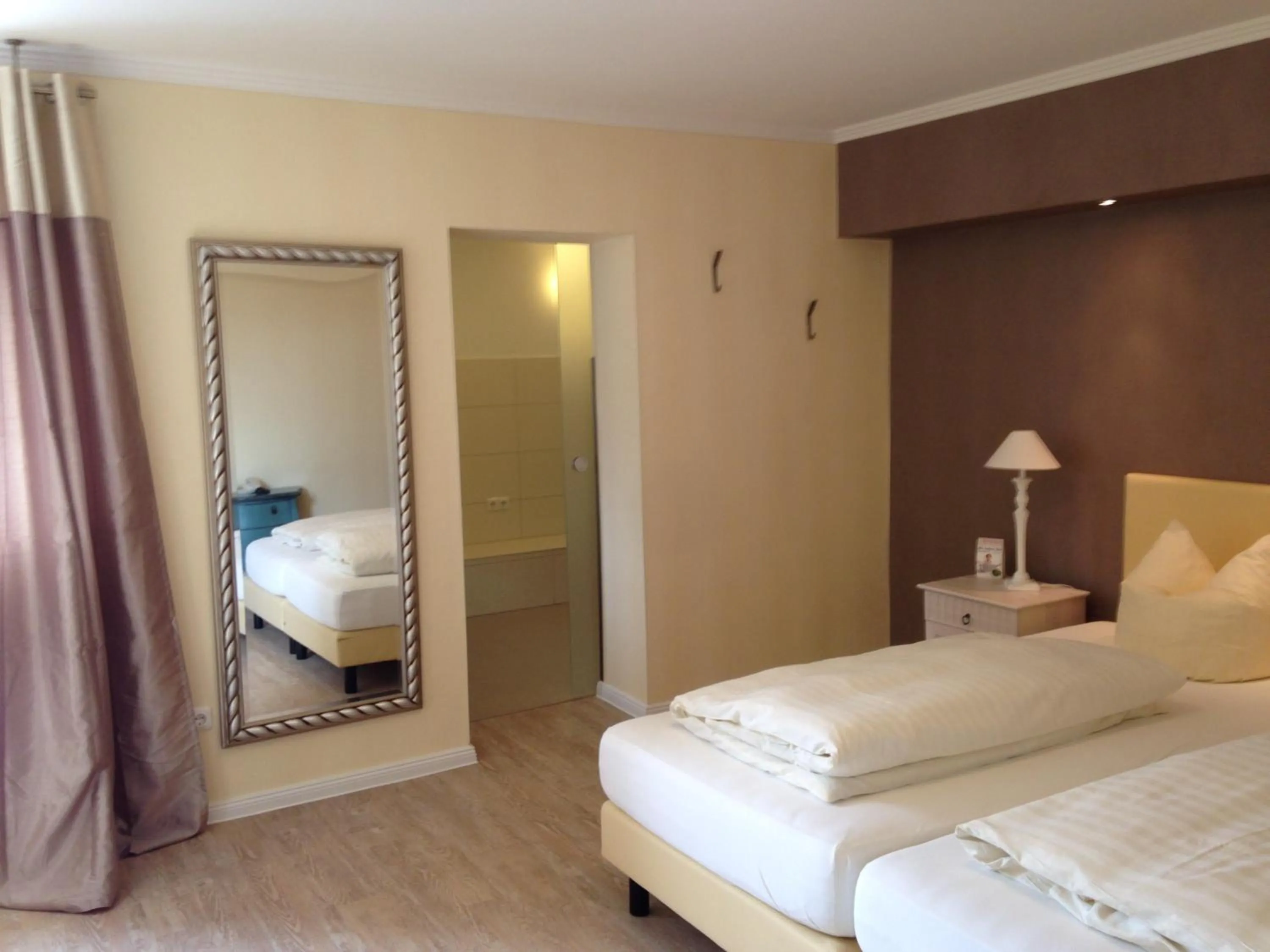 Bed in Landhotel Franck Garni