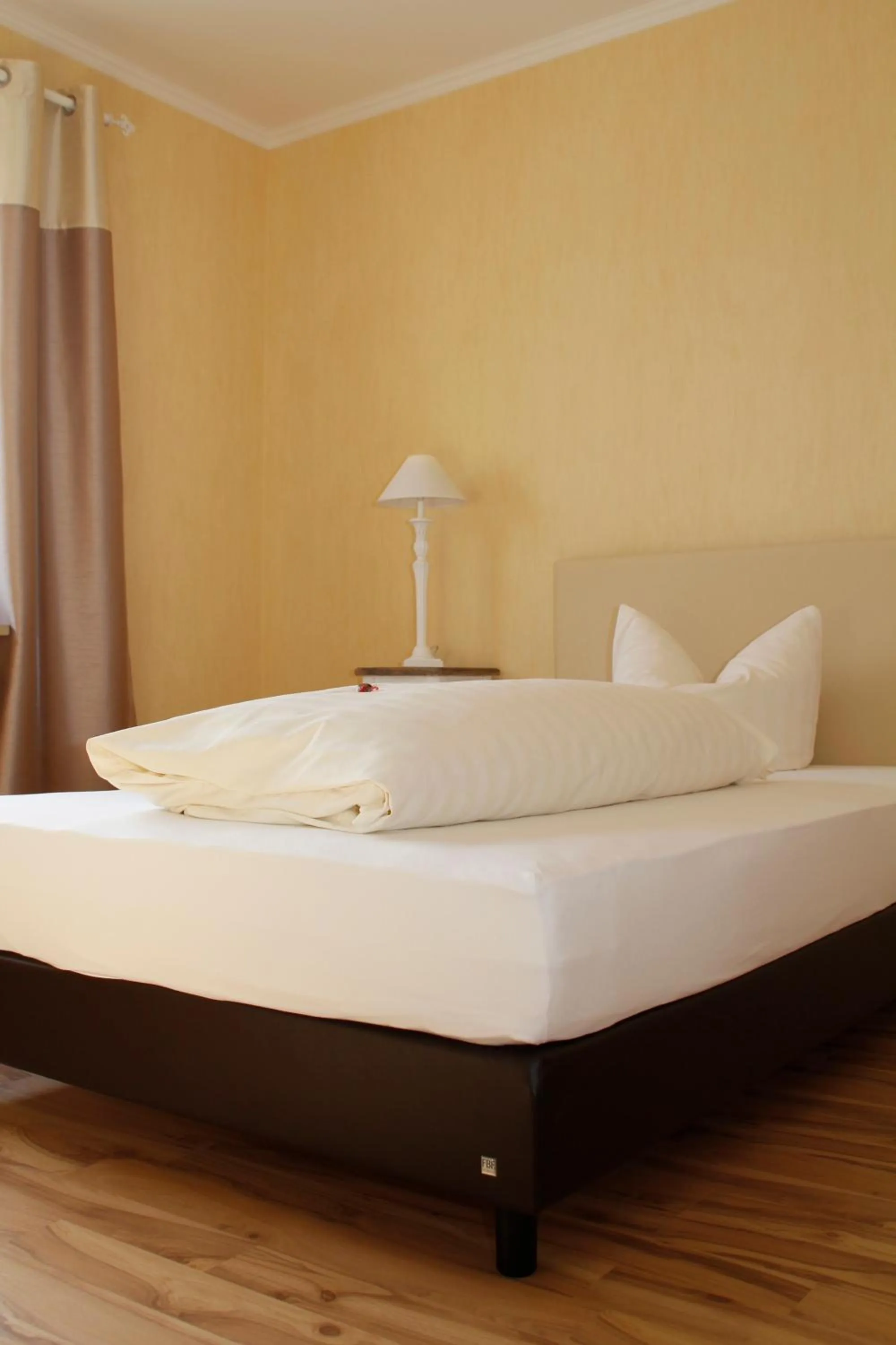 Bed in Landhotel Franck Garni
