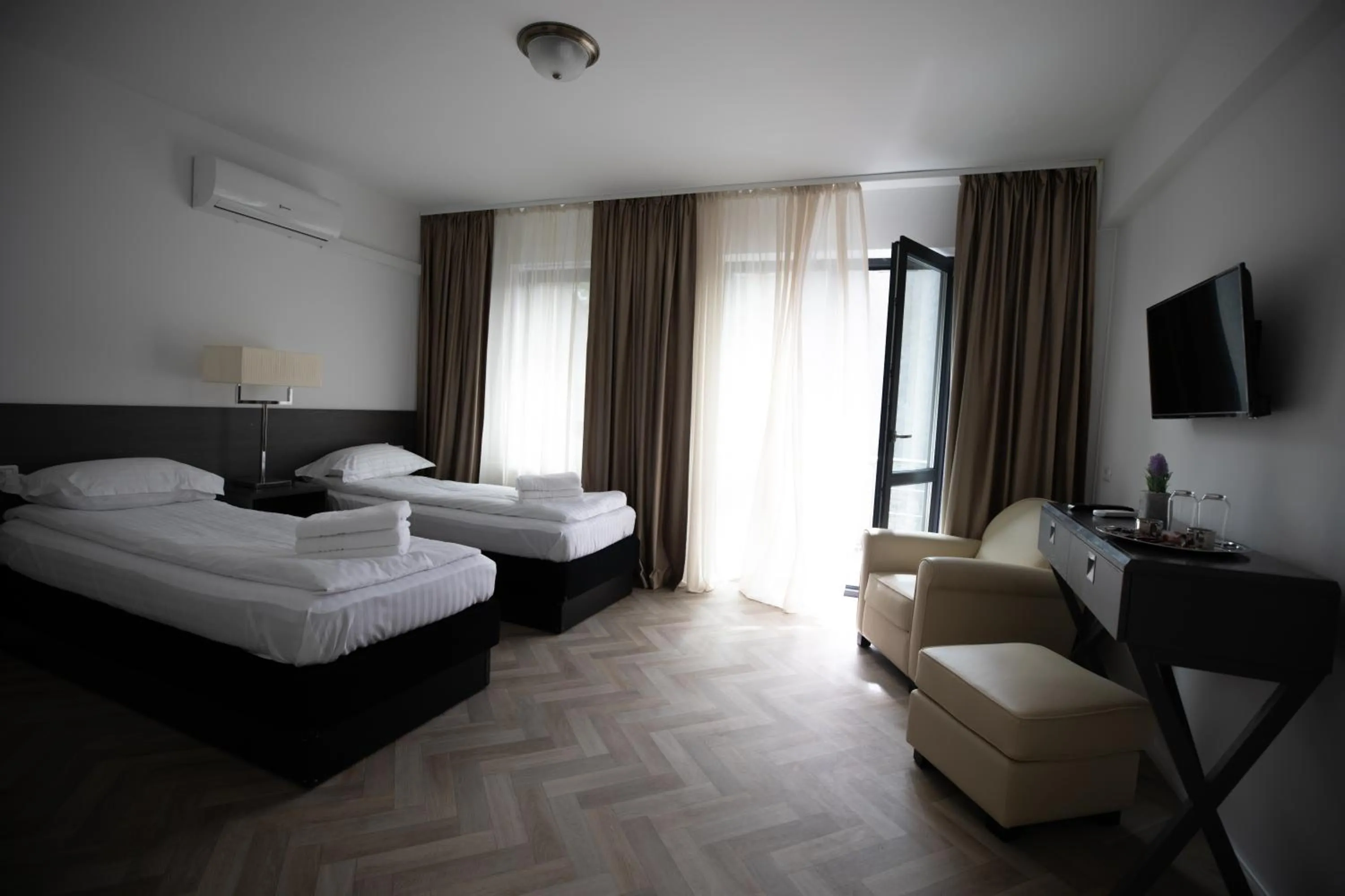 Twin Room with Balcony - single occupancy in Urban 7 Residence