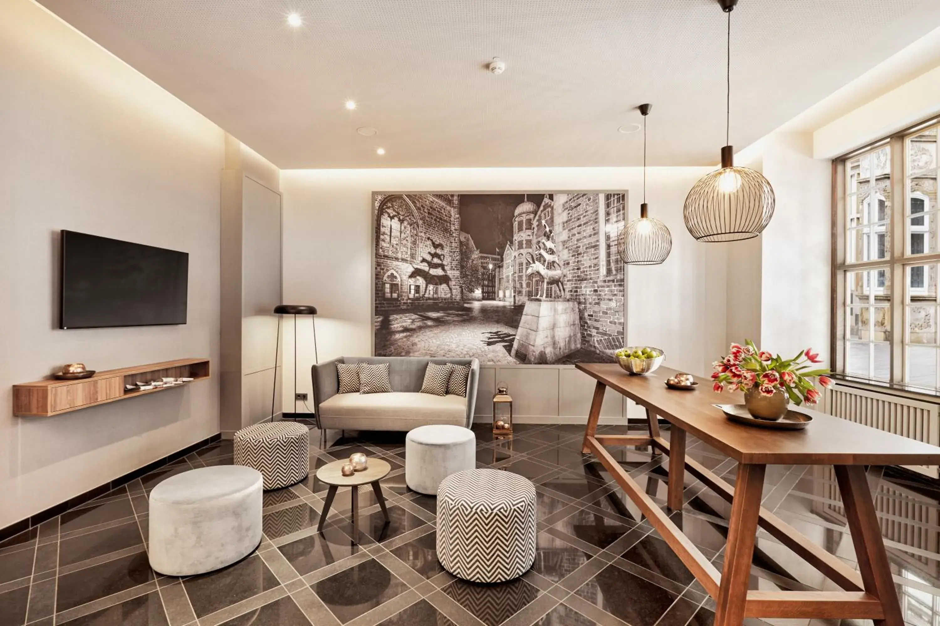 Lobby or reception in H+ Hotel Bremen Lobby or reception in H+ Hotel Bremen