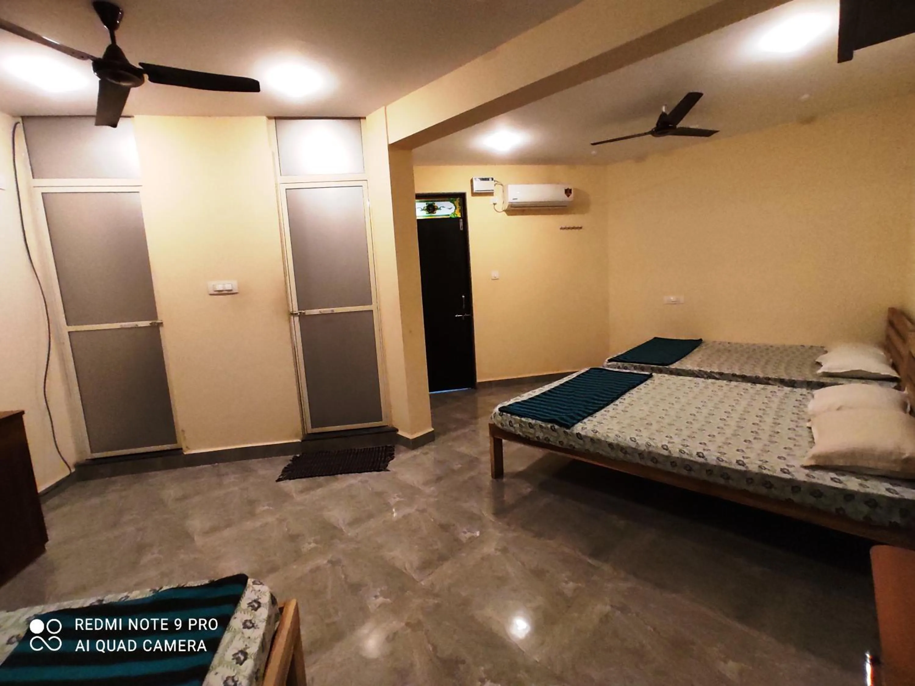 Bed in Godwill Kimo Guest house Seraulim