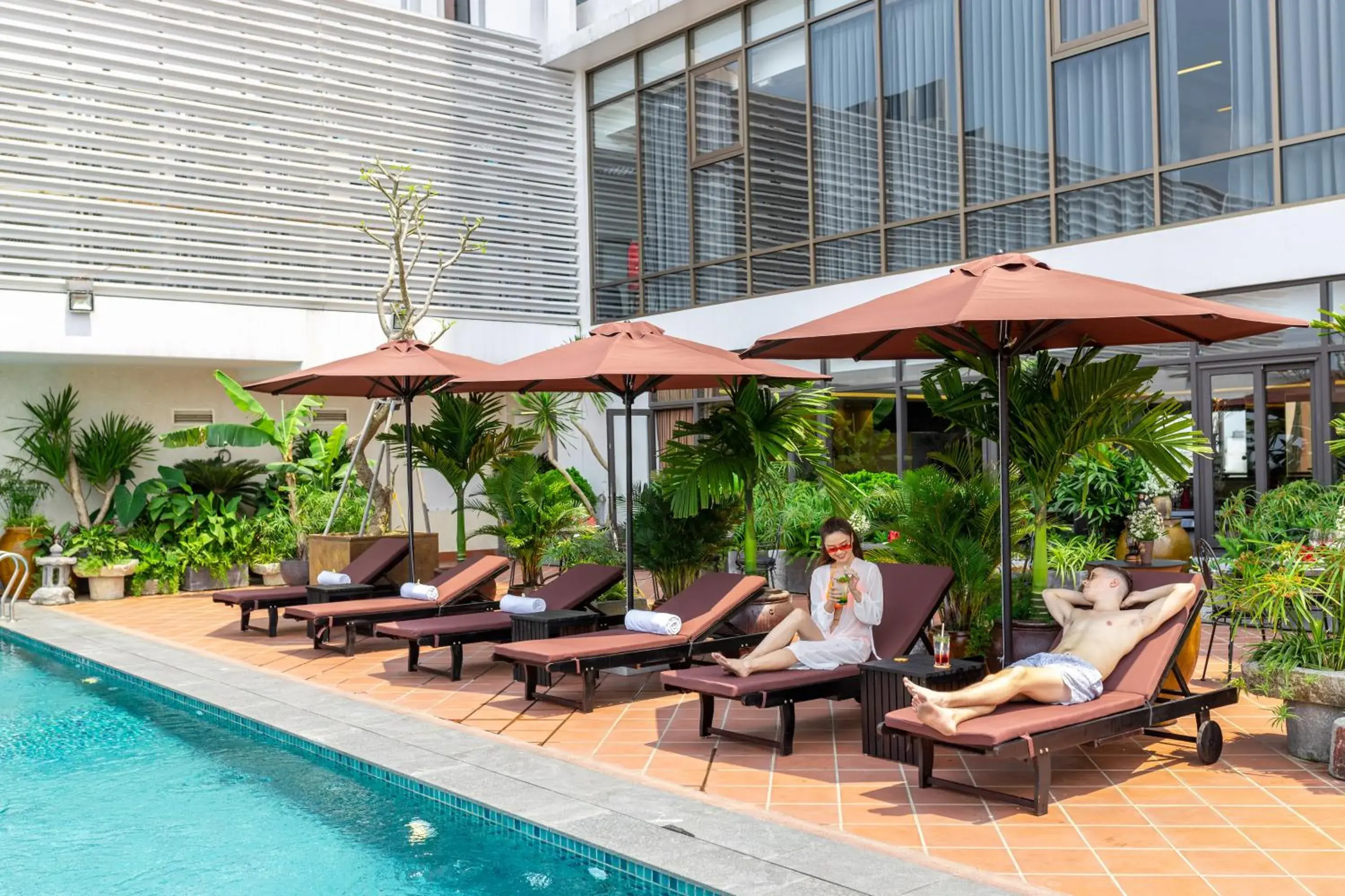 Swimming pool in White Lotus Hue Hotel Swimming pool in White Lotus Hue Hotel