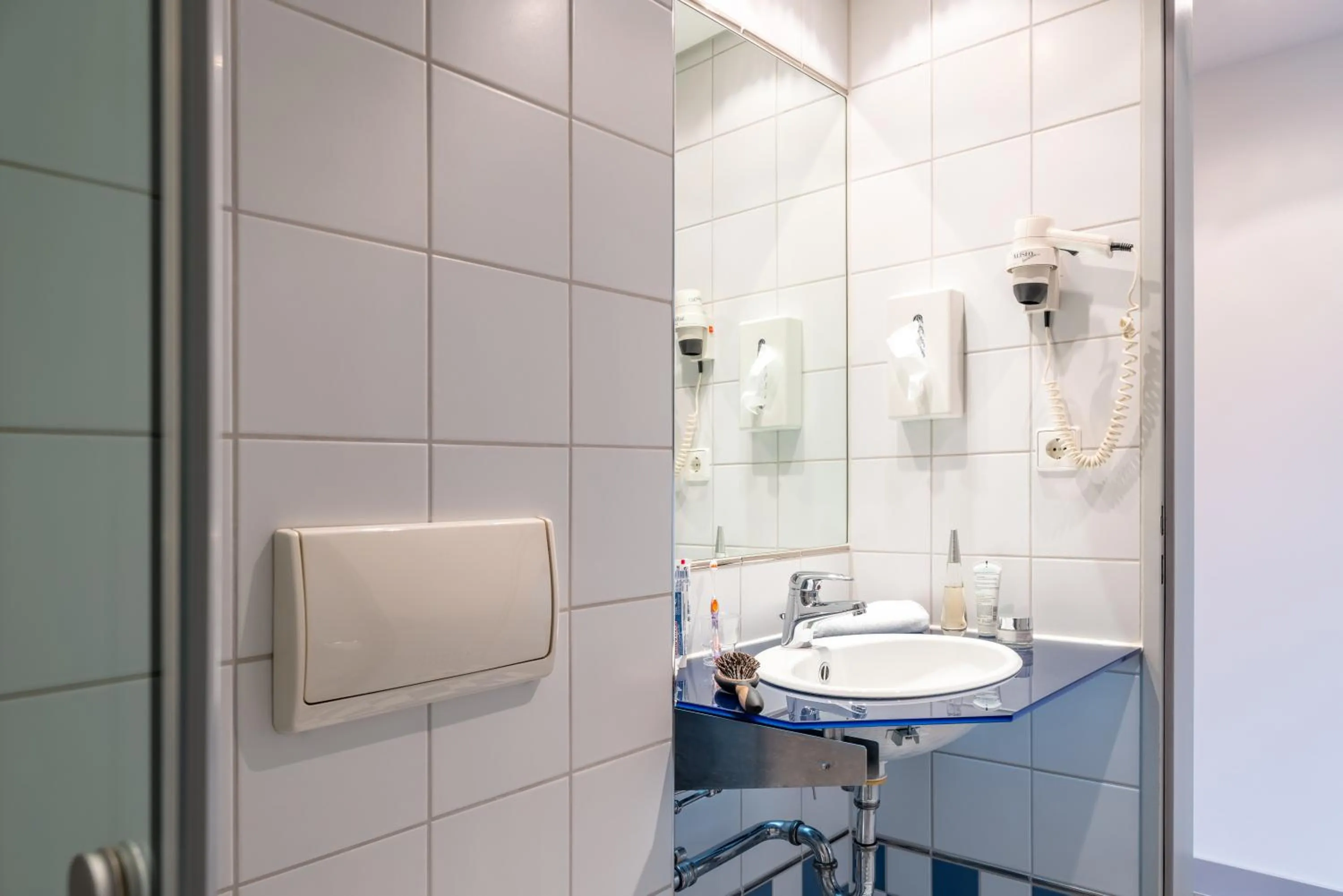 Bathroom in Hotel Leipheim Süd