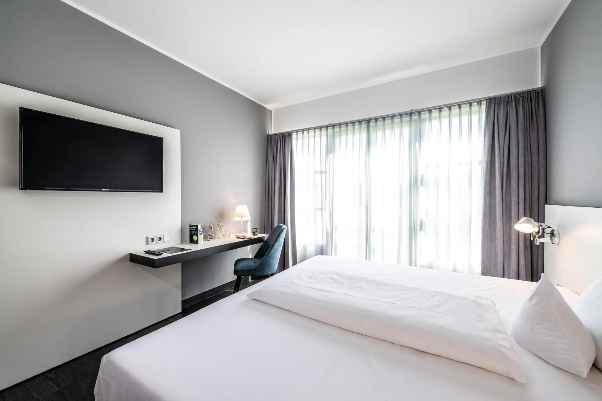 Photo of the whole room, Bed in Dresdner Tor Süd