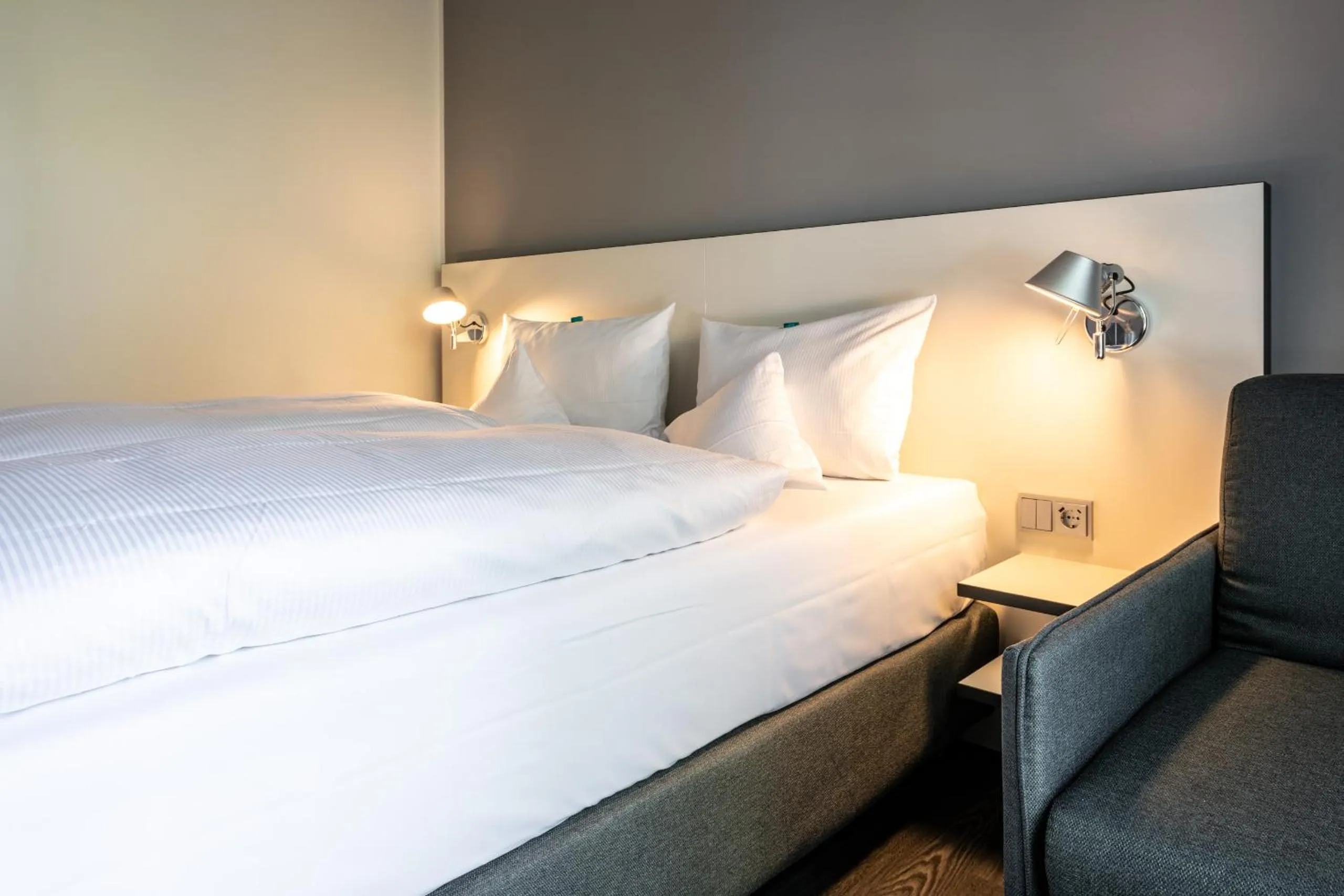 Photo of the whole room, Bed in Dresdner Tor Süd