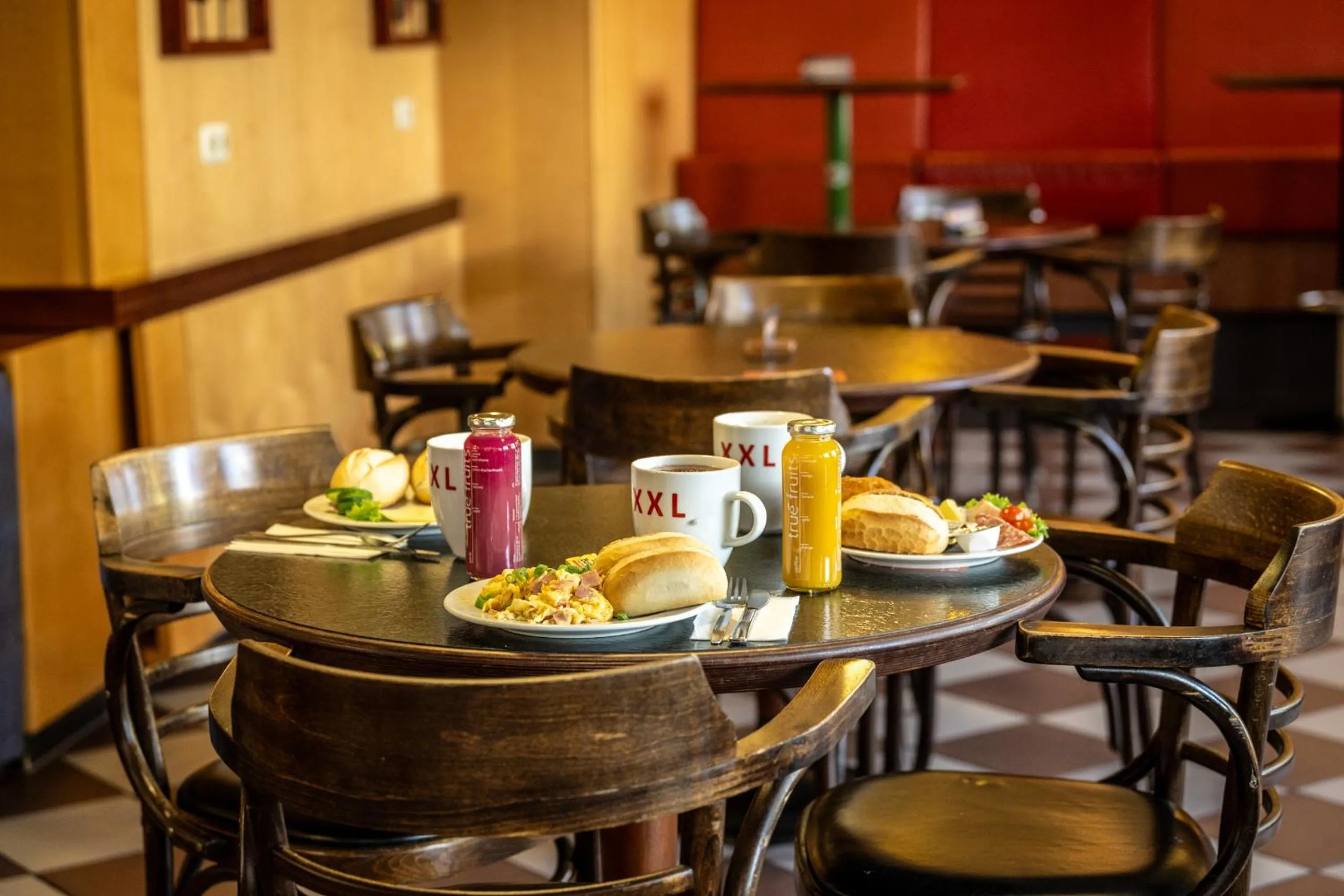 Breakfast in Dresdner Tor Süd