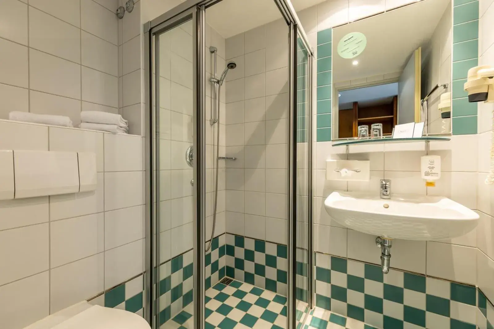 Double Room - single occupancy in Dresdner Tor Süd Double Room - single occupancy in Dresdner Tor Süd