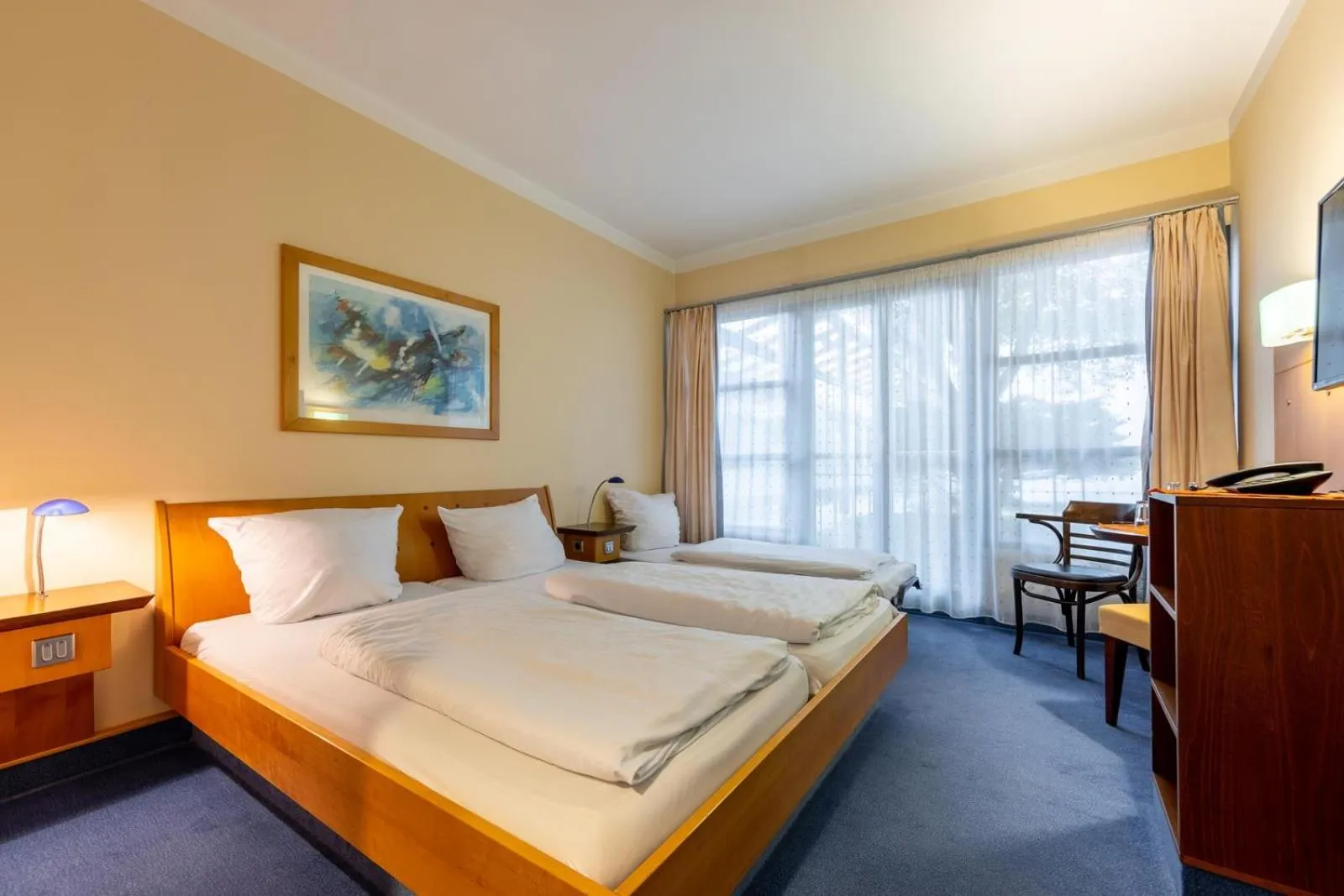 Photo of the whole room, Bed in Dresdner Tor Süd