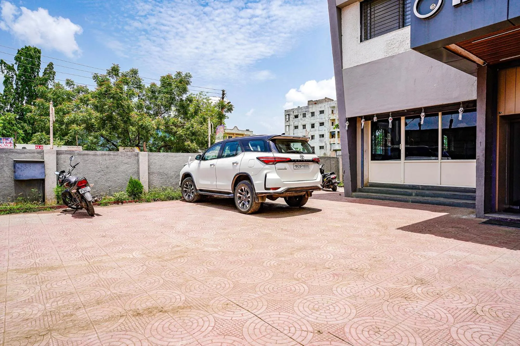 Parking in FabHotel Ansh