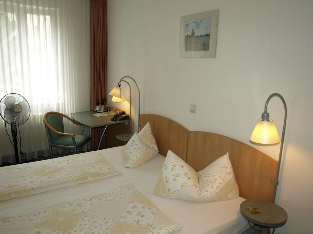 Bedroom, Bed in Central-Classic Hotel