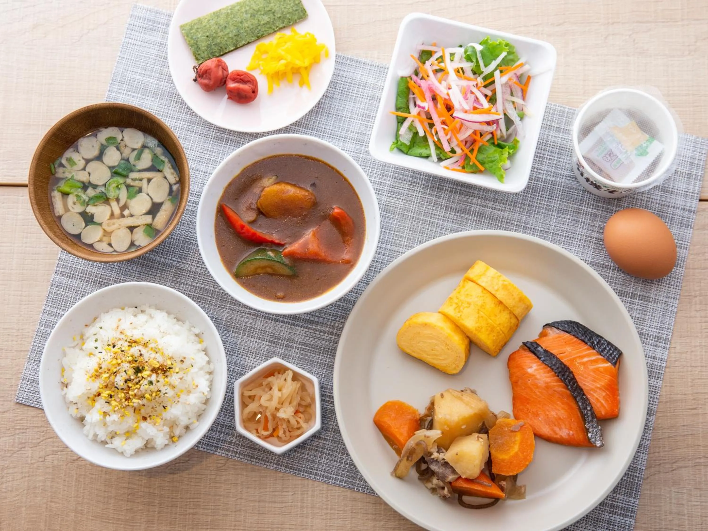 Food and drinks in Super Hotel Higashi-Maizuru