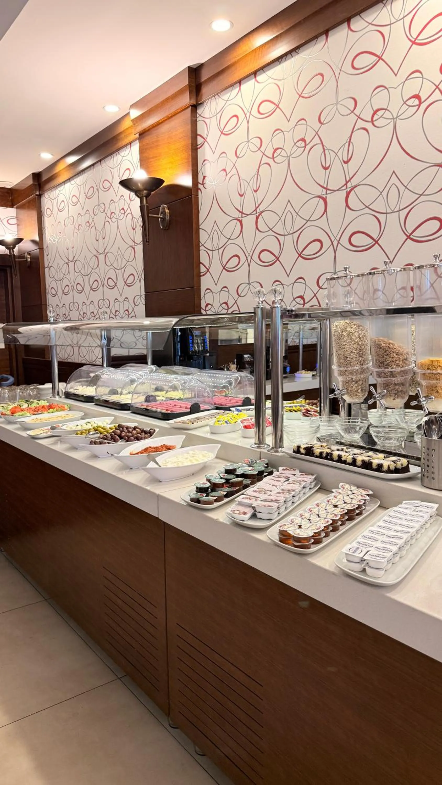 Breakfast in Airport Global Hotel