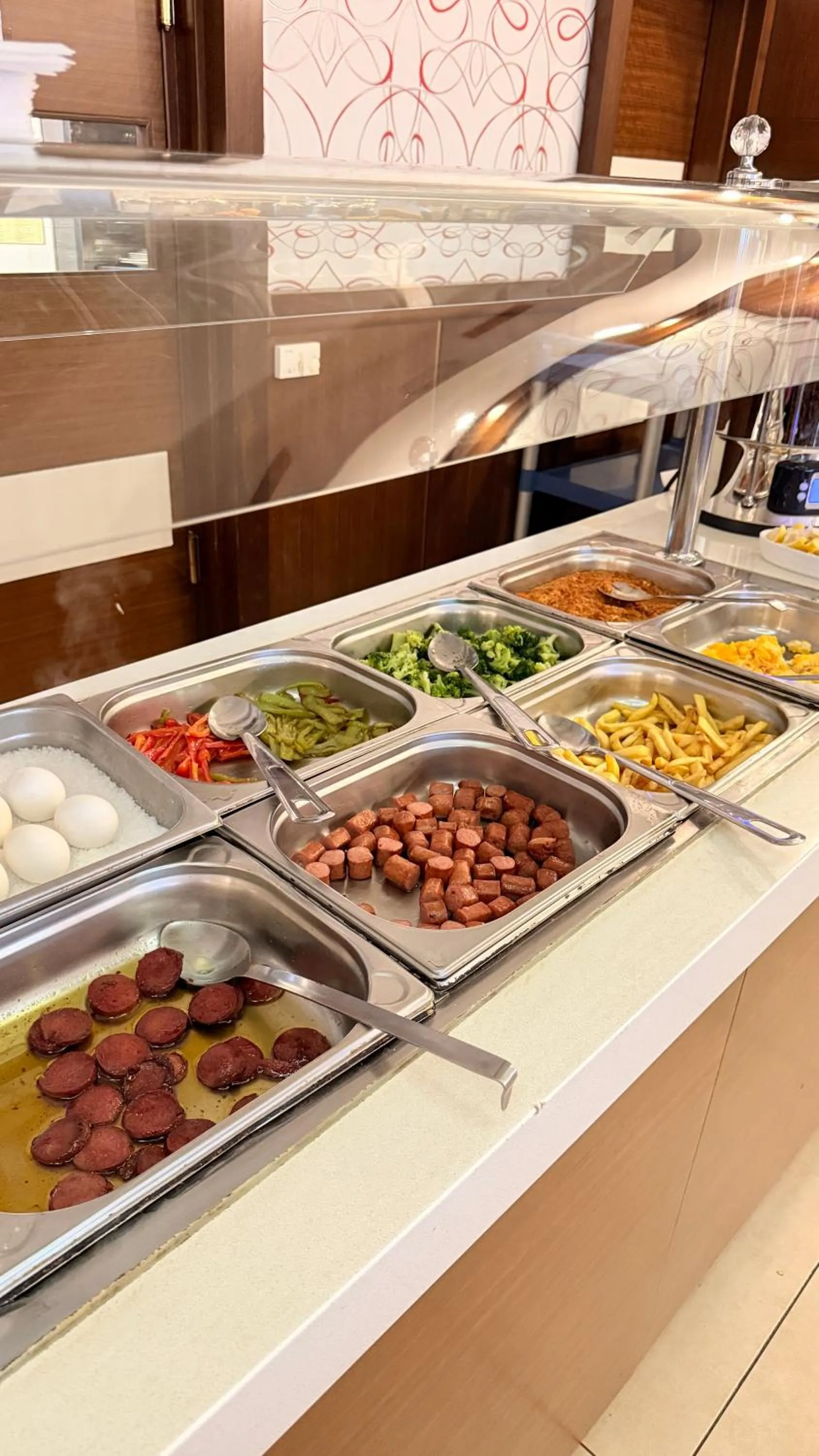 Breakfast in Airport Global Hotel