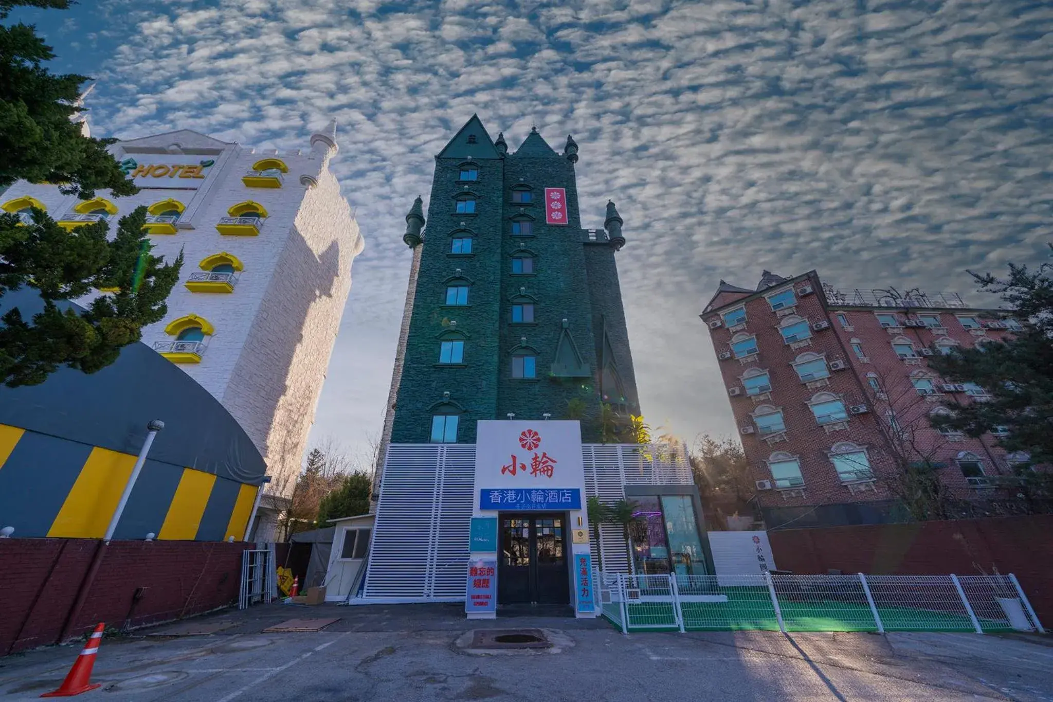 Property building in Shourin Hotel Cheonan by Aank Property building in Shourin Hotel Cheonan by Aank