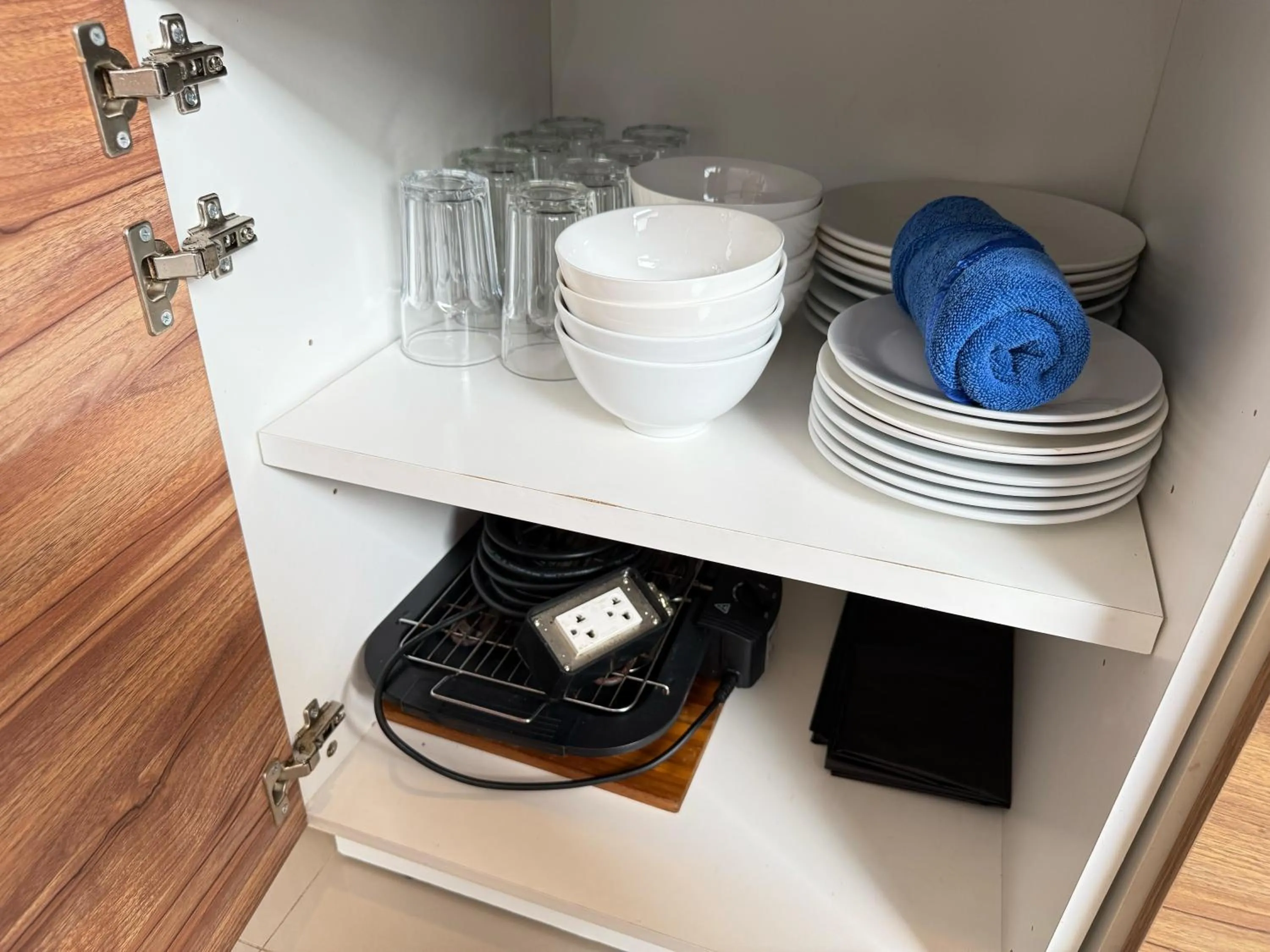 Family in Thames Tara Private Pool Villa Rawai Phuket