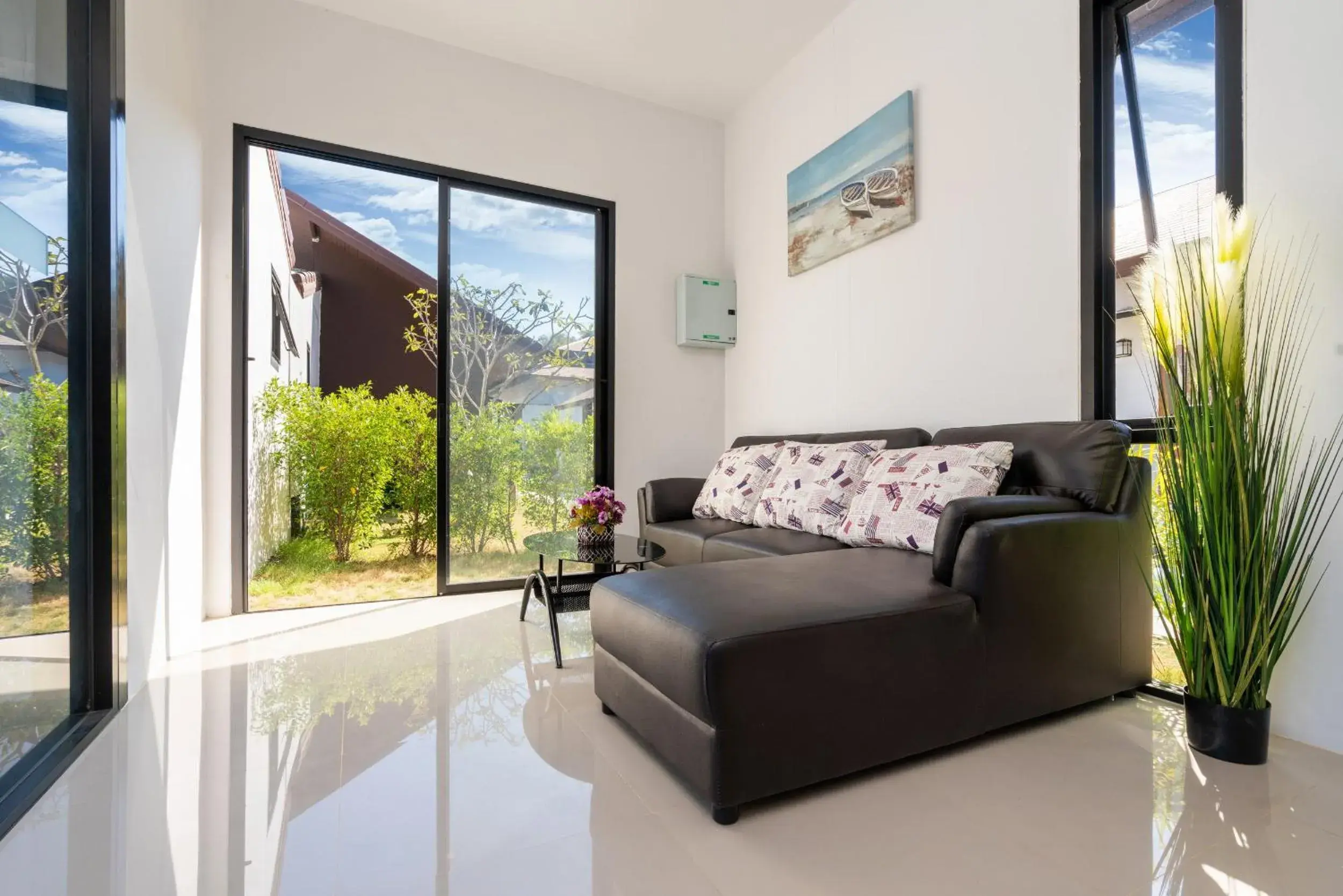 4 Bedrooms Pool Villa in Thames Tara Private Pool Villa Rawai Phuket 4 Bedrooms Pool Villa in Thames Tara Private Pool Villa Rawai Phuket