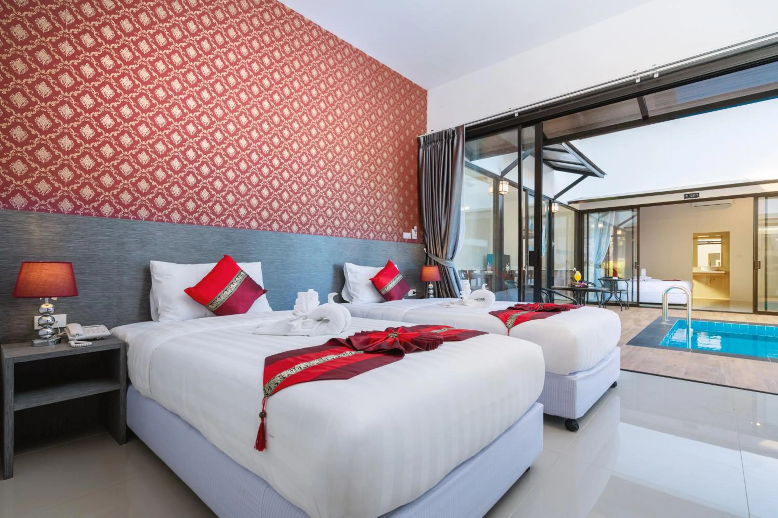 Bed in Thames Tara Private Pool Villa Rawai Phuket